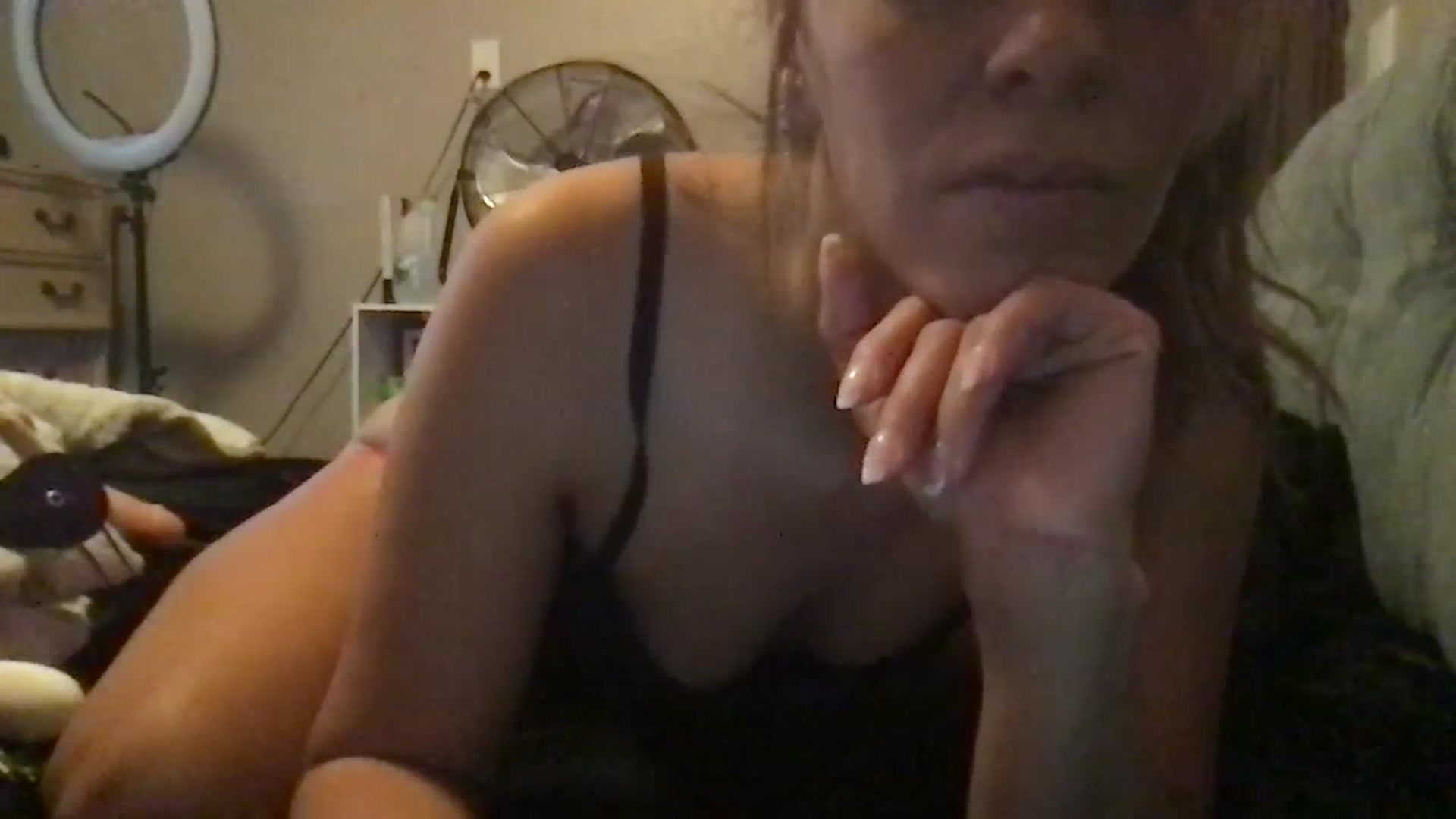Gallery image thumbnail from bdsmgoddess's myfreecams stream on, 08/16/2024, 13:18 image 4 of 20
