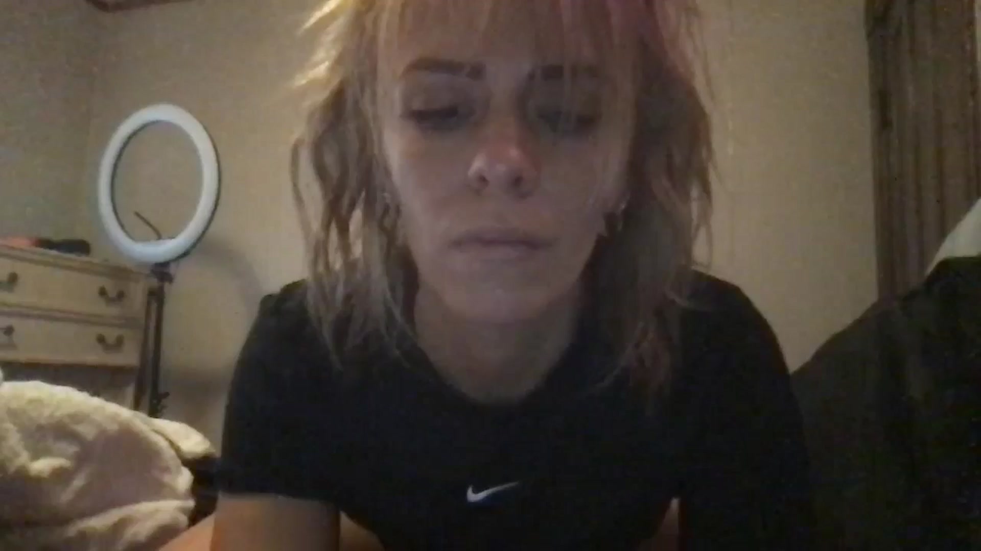 Gallery image thumbnail from bdsmgoddess's myfreecams stream on, 08/16/2024, 14:29 image 9 of 20