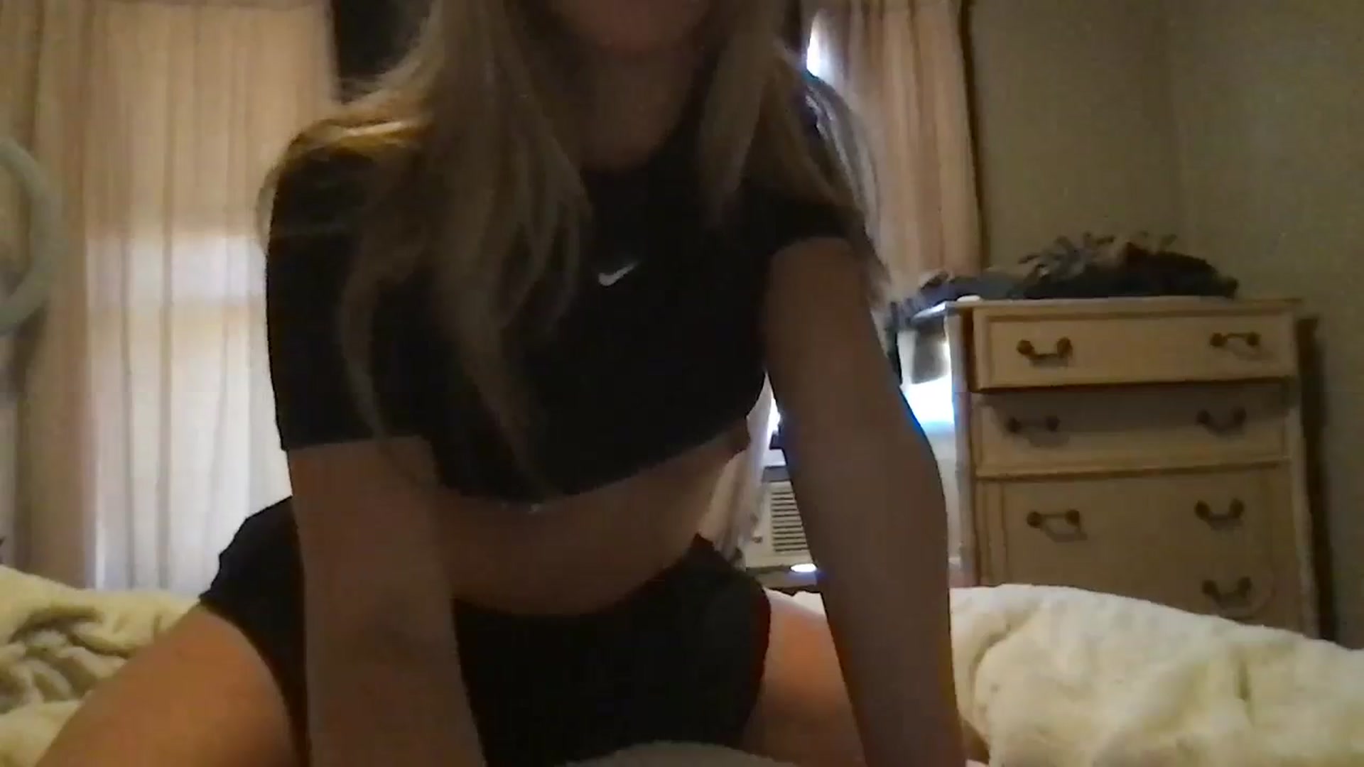 Gallery image thumbnail from bdsmgoddess's myfreecams stream on, 08/23/2024, 16:12 image 14 of 20