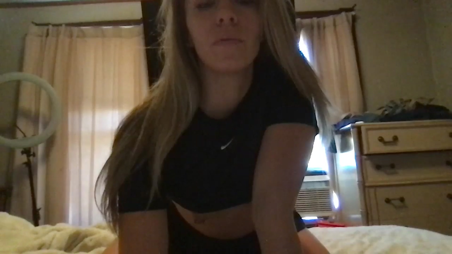Gallery image thumbnail from bdsmgoddess's myfreecams stream on, 08/23/2024, 16:56 image 9 of 20