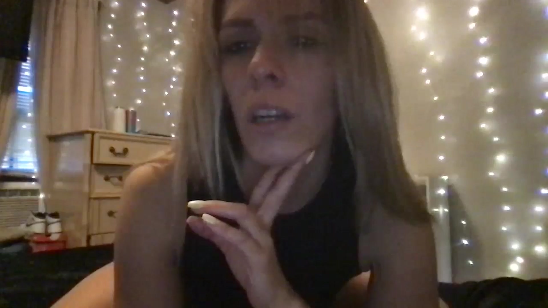 Gallery image thumbnail from bdsmgoddess's myfreecams stream on, 08/28/2024, 11:26 image 8 of 20