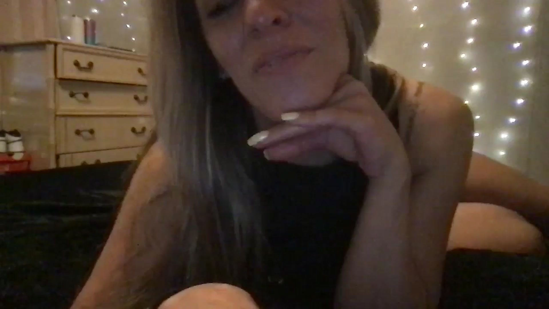 Gallery image thumbnail from bdsmgoddess's myfreecams stream on, 08/28/2024, 11:26 image 15 of 20