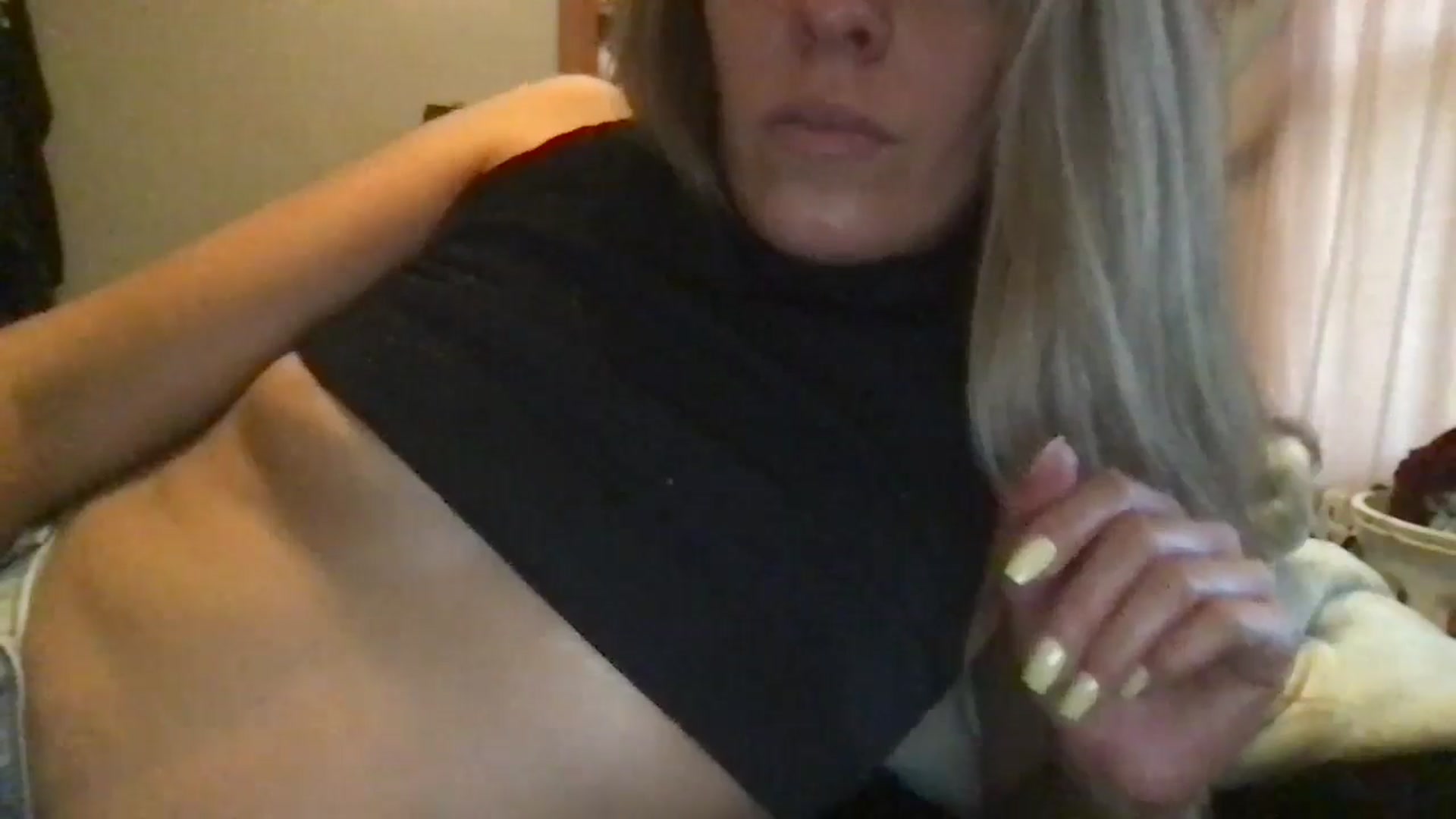 Gallery image thumbnail from bdsmgoddess's myfreecams stream on, 08/28/2024, 13:37 image 19 of 20