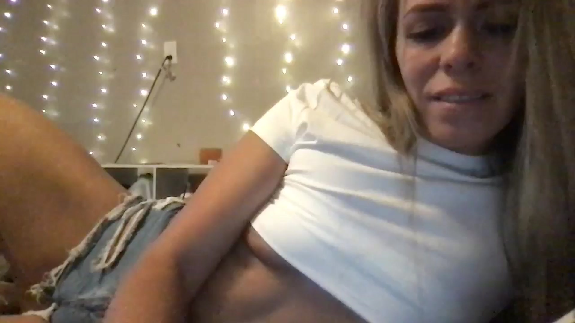 Gallery image thumbnail from bdsmgoddess's myfreecams stream on, 08/29/2024, 12:37 image 6 of 20