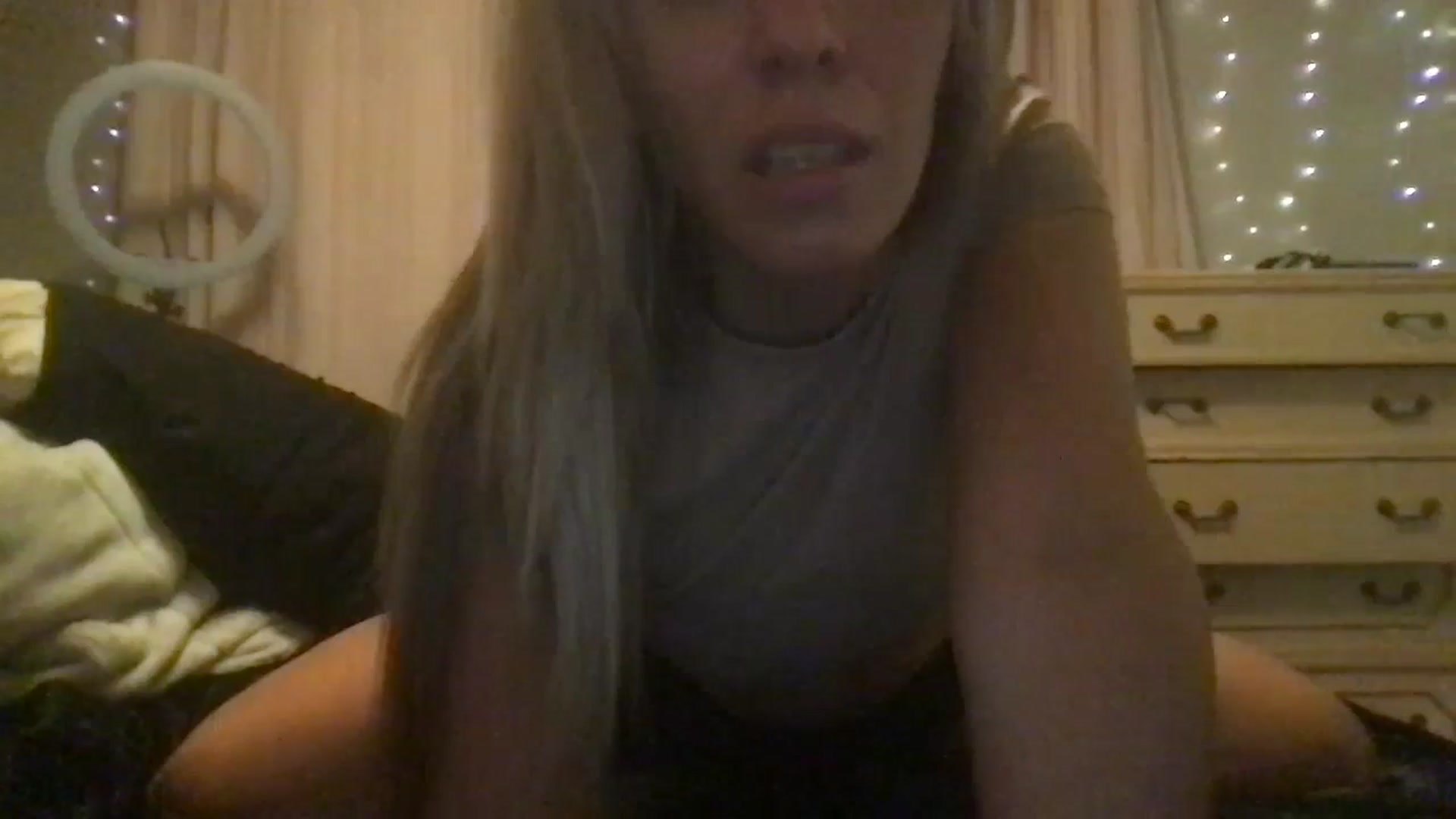 Gallery image thumbnail from bdsmgoddess's myfreecams stream on, 08/30/2024, 12:17 image 6 of 20