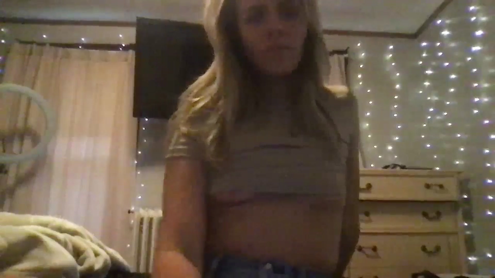 Gallery image thumbnail from bdsmgoddess's myfreecams stream on, 08/30/2024, 22:19 image 5 of 20