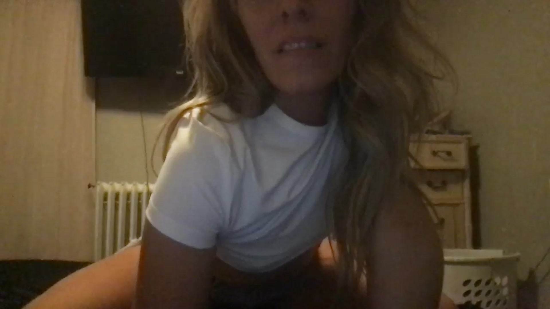 Gallery image thumbnail from bdsmgoddess's myfreecams stream on, 09/02/2024, 24:35 image 2 of 20