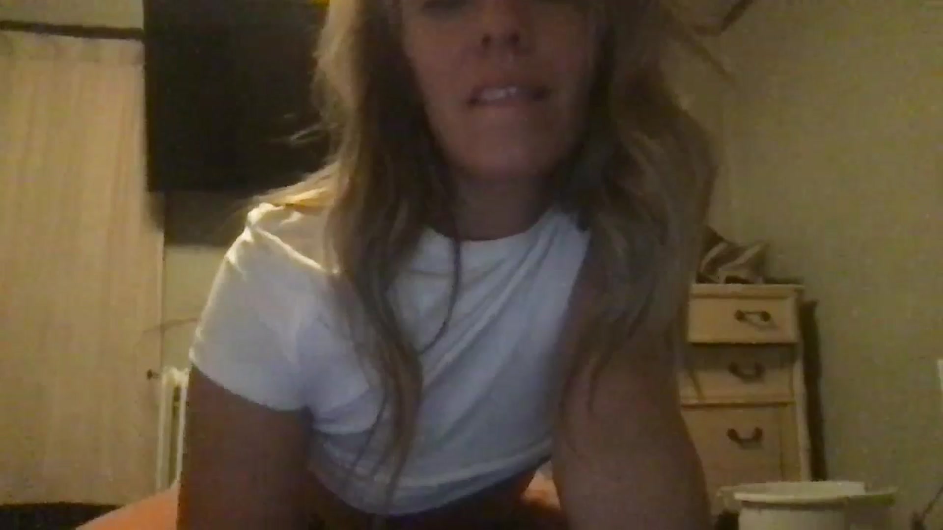 Gallery image thumbnail from bdsmgoddess's myfreecams stream on, 09/02/2024, 24:35 image 5 of 20