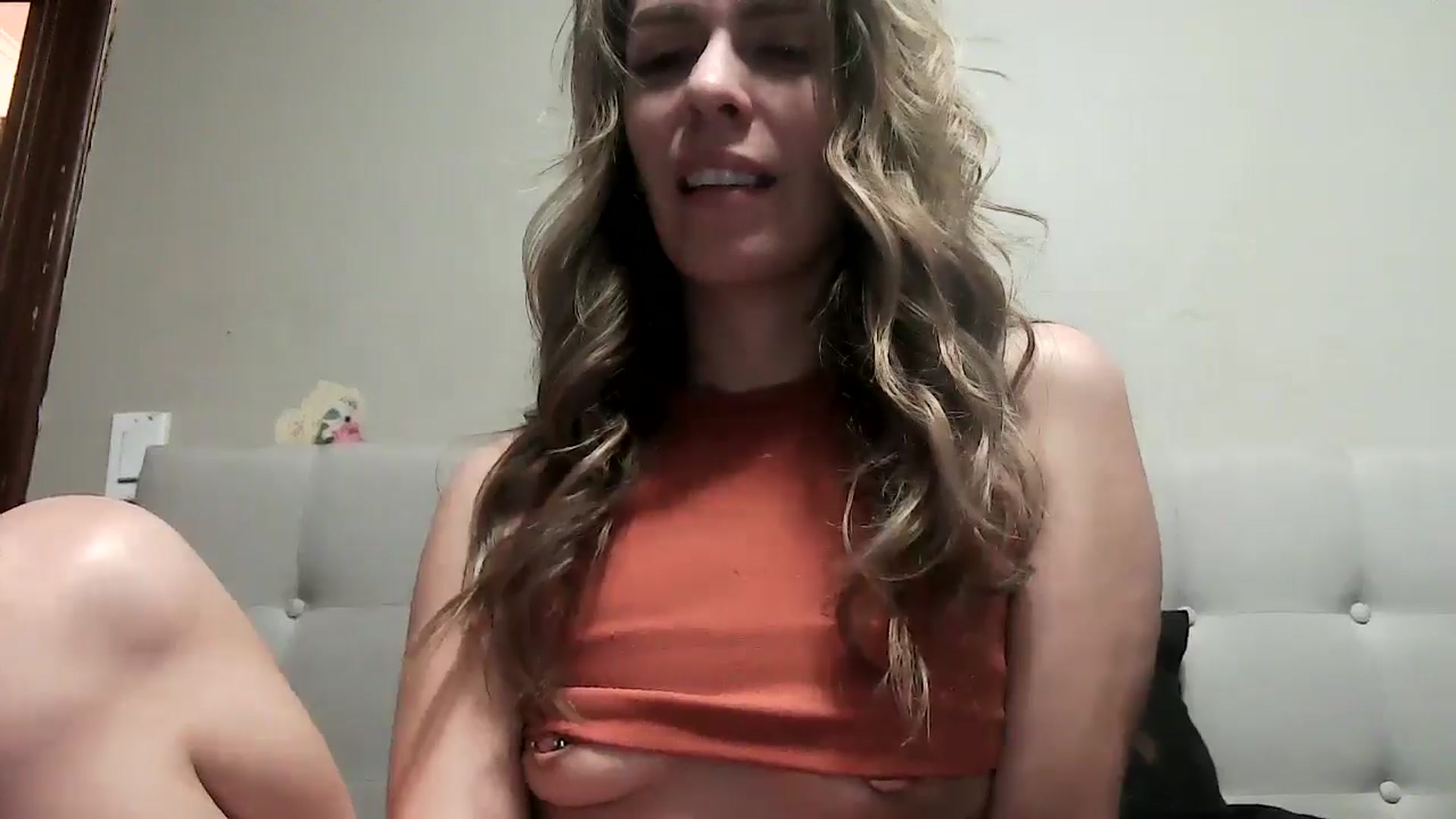 Gallery image thumbnail from bdsmgoddess's myfreecams stream on, 12/10/2024, 13:32 image 12 of 20