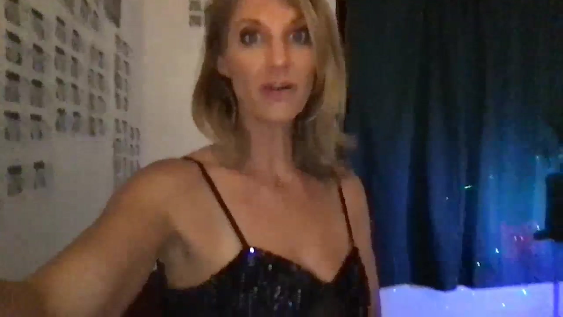 Gallery image thumbnail from beachbikinis's myfreecams stream on, 01/02/2024, 01:44 image 19 of 20