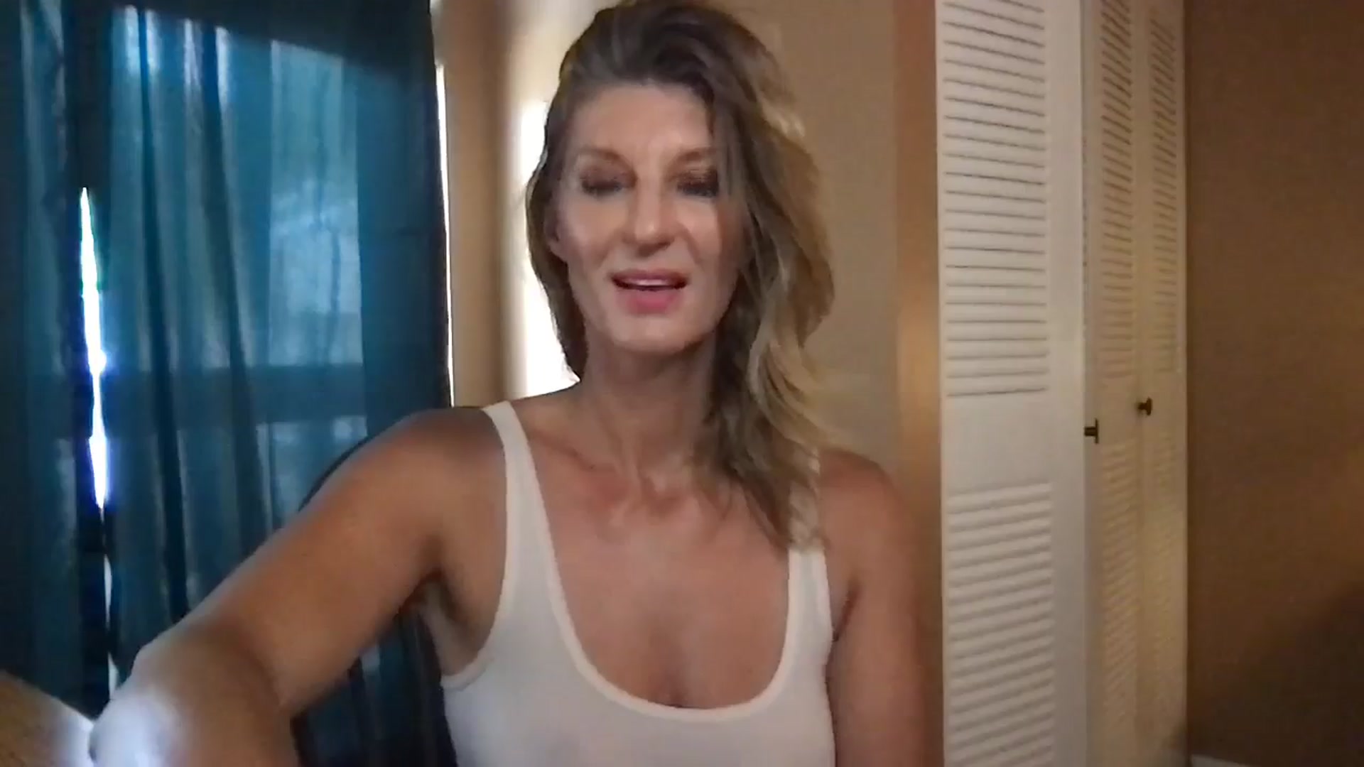 Gallery image thumbnail from beachbikinis's myfreecams stream on, 07/05/2024, 15:59 image 6 of 20