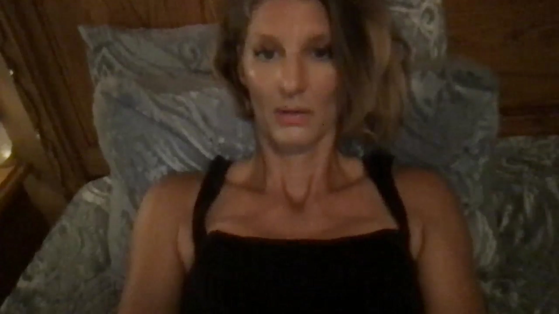 Gallery image thumbnail from beachbikinis's myfreecams stream on, 07/10/2024, 16:42 image 4 of 20