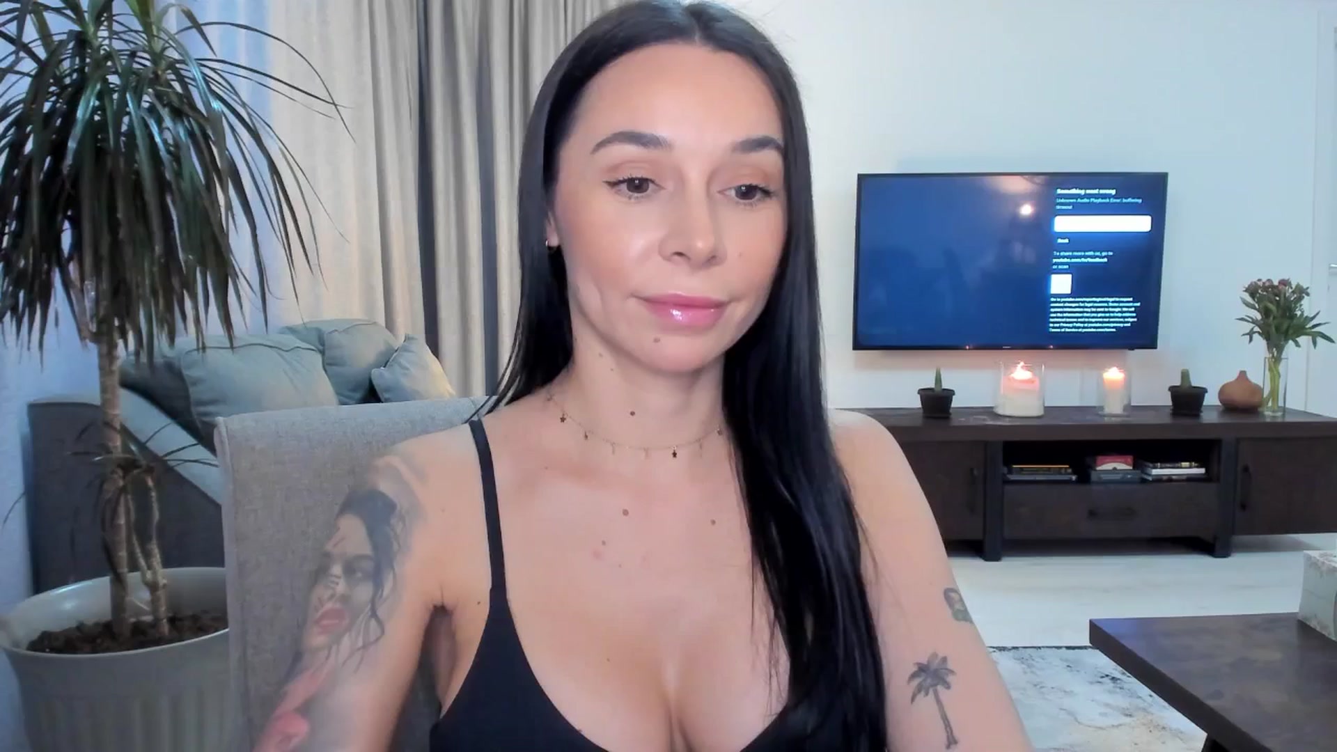 Gallery image thumbnail from beatricebae's myfreecams stream on, 06/17/2025, 15:55 image 10 of 20