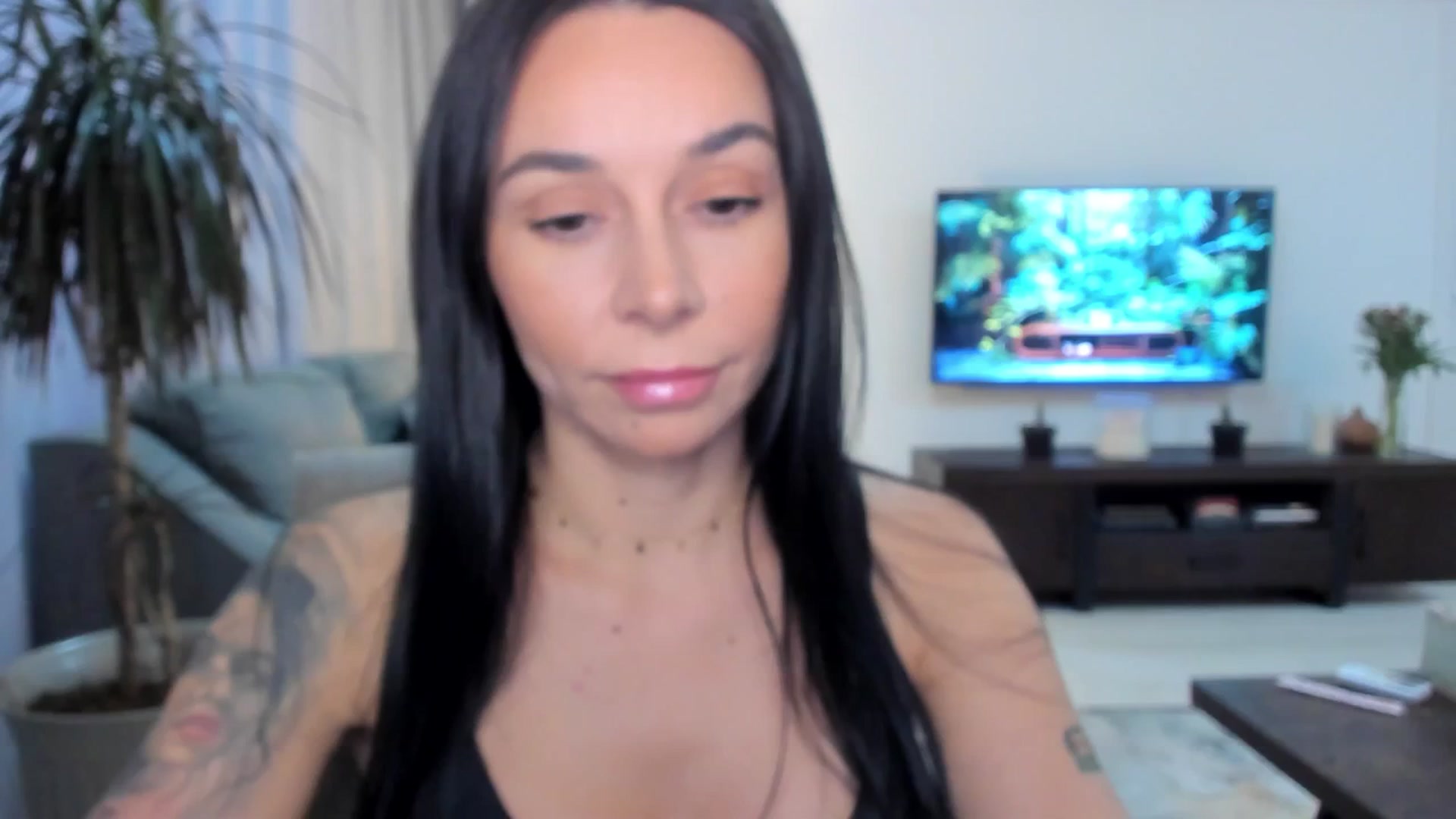 Gallery image thumbnail from beatricebae's myfreecams stream on, 06/17/2025, 15:55 image 1 of 20