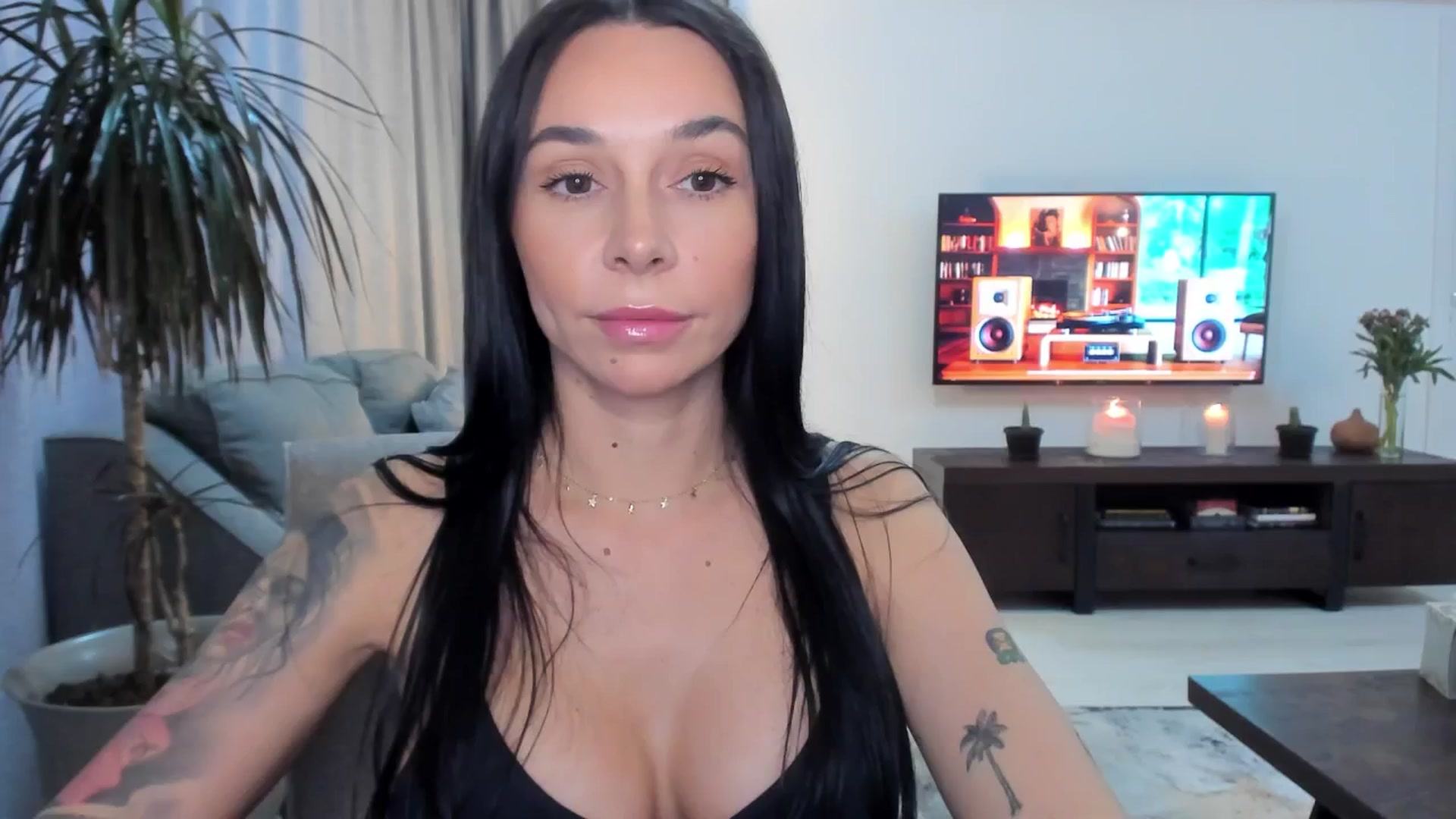 Gallery image thumbnail from beatricebae's myfreecams stream on, 06/17/2025, 15:55 image 20 of 20