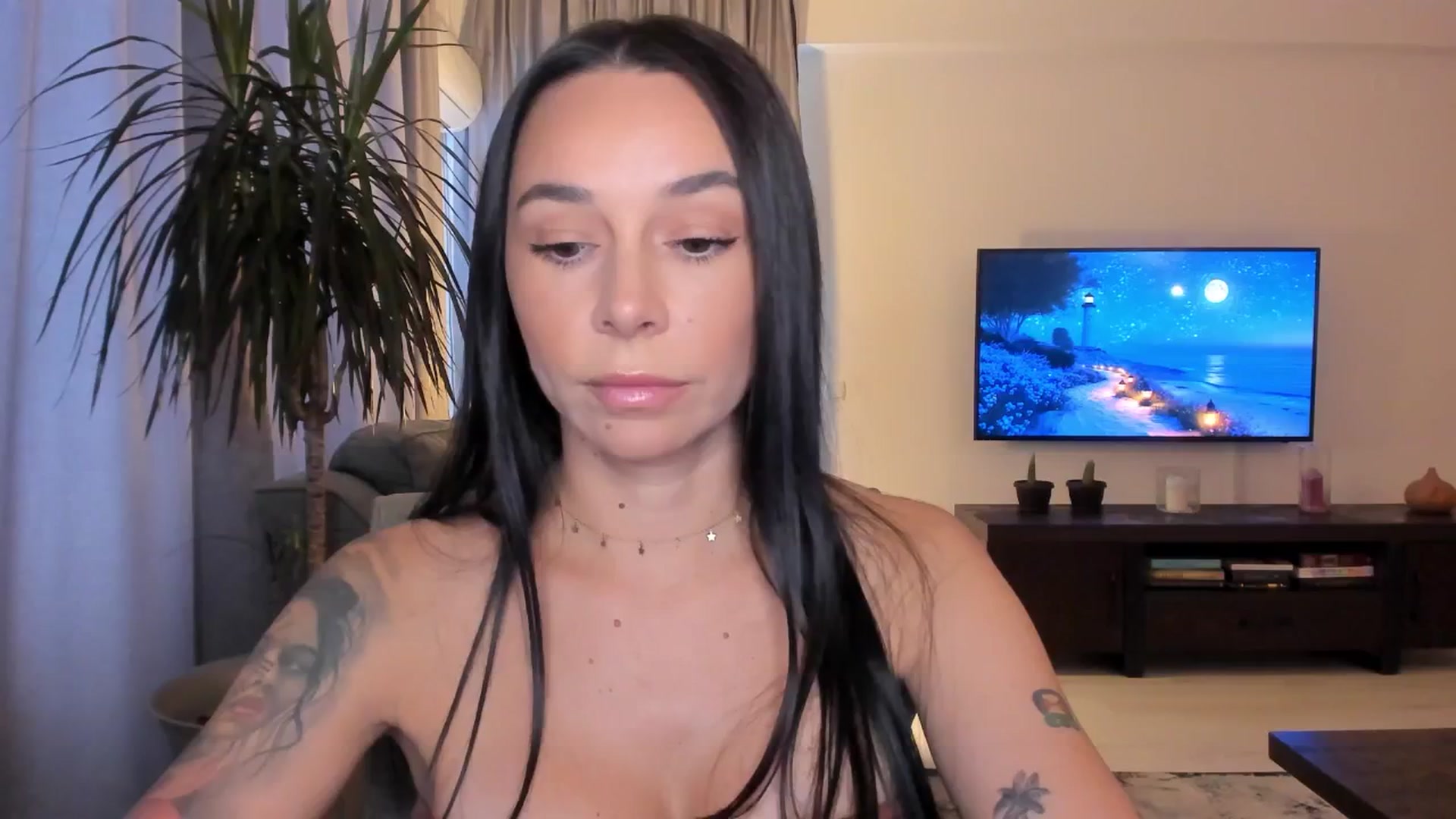Gallery image thumbnail from beatricebae's myfreecams stream on, 07/13/2025, 13:47 image 7 of 20