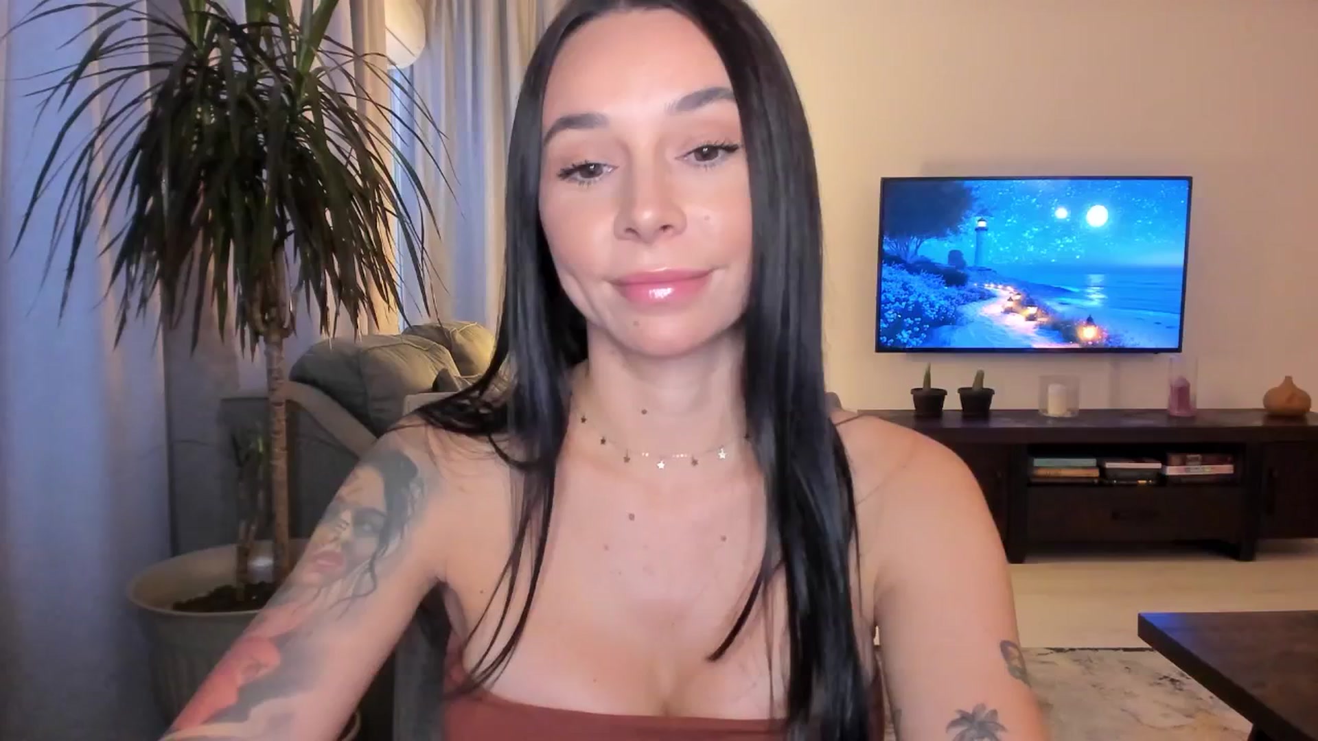 Gallery image thumbnail from beatricebae's myfreecams stream on, 07/13/2025, 15:11 image 17 of 20