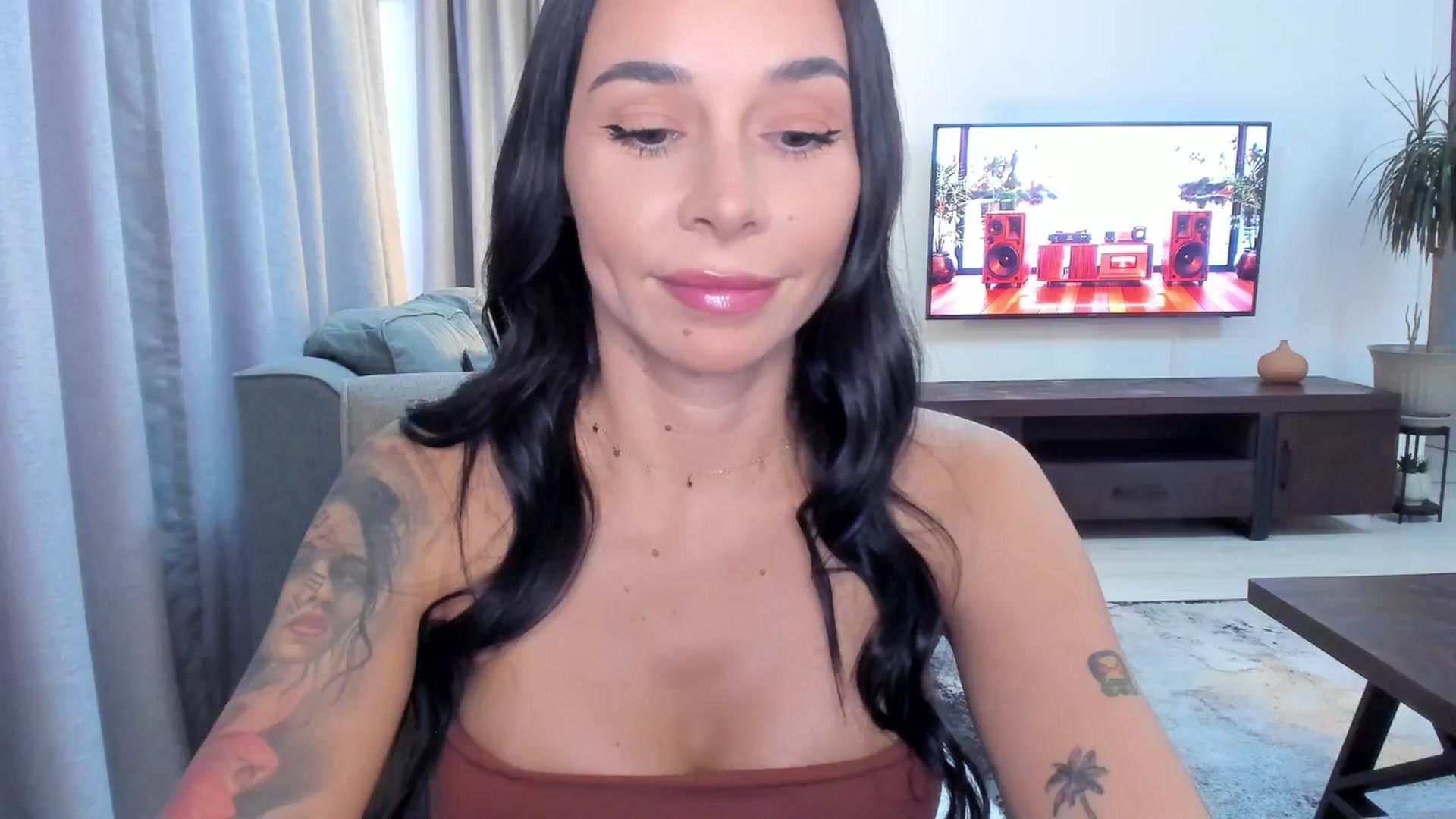 Gallery image thumbnail from beatricebae's myfreecams stream on, 09/23/2025, 15:16 image 16 of 20