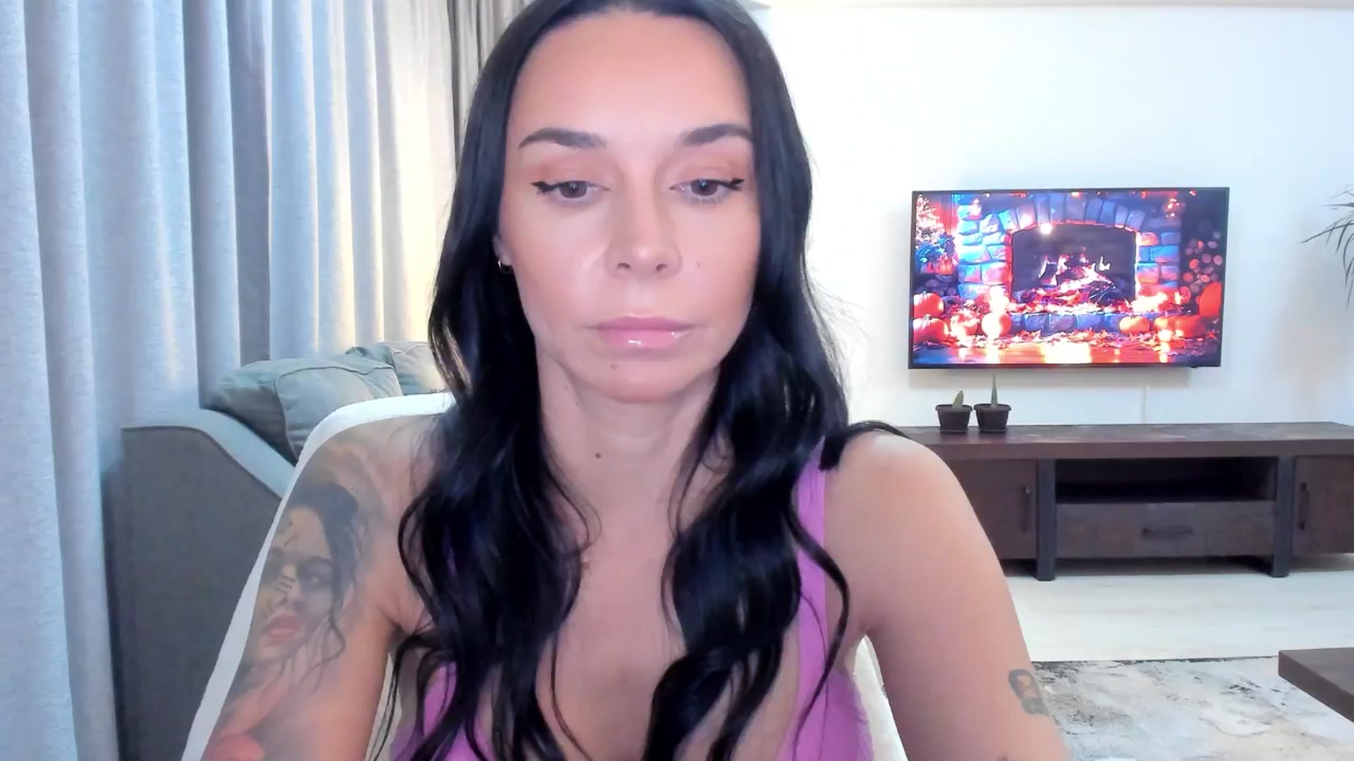 Gallery image thumbnail from beatricebae's myfreecams stream on, 11/11/2025, 15:11 image 9 of 20