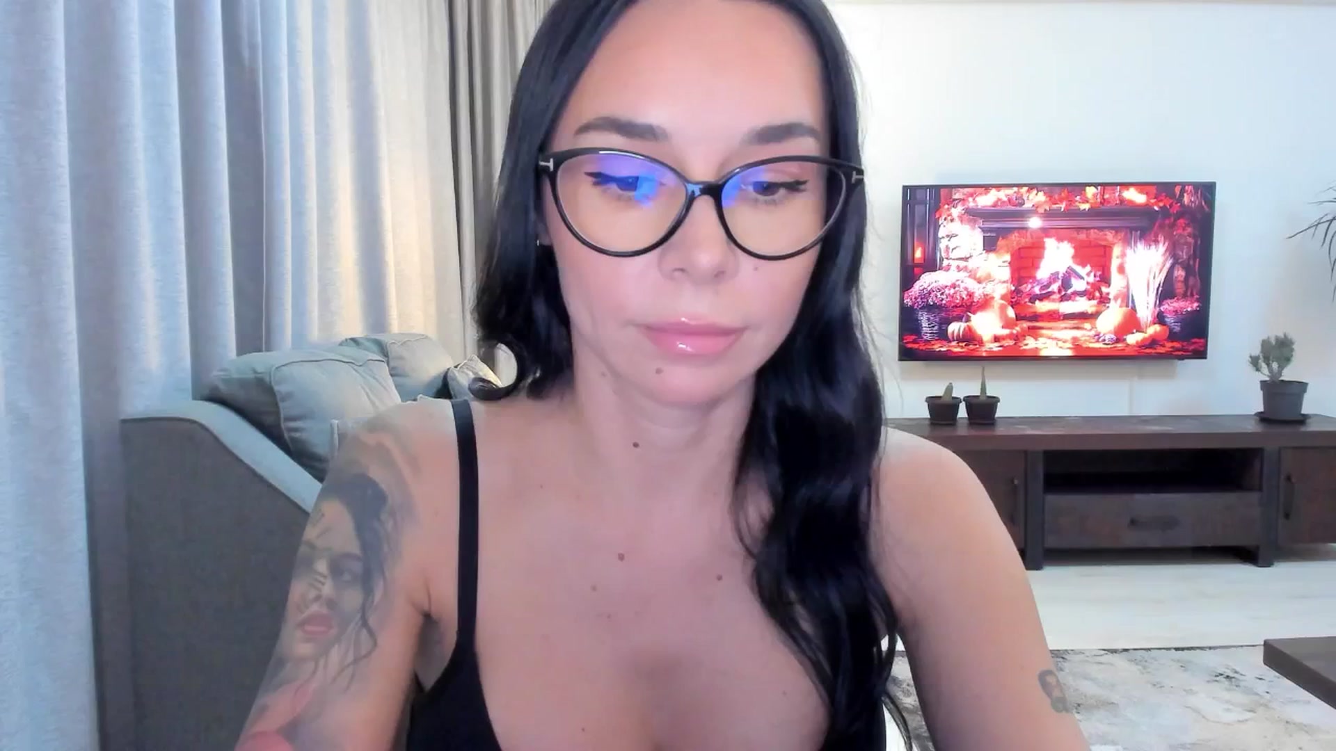 Gallery image thumbnail from beatricebae's myfreecams stream on, 11/14/2025, 17:06 image 10 of 20
