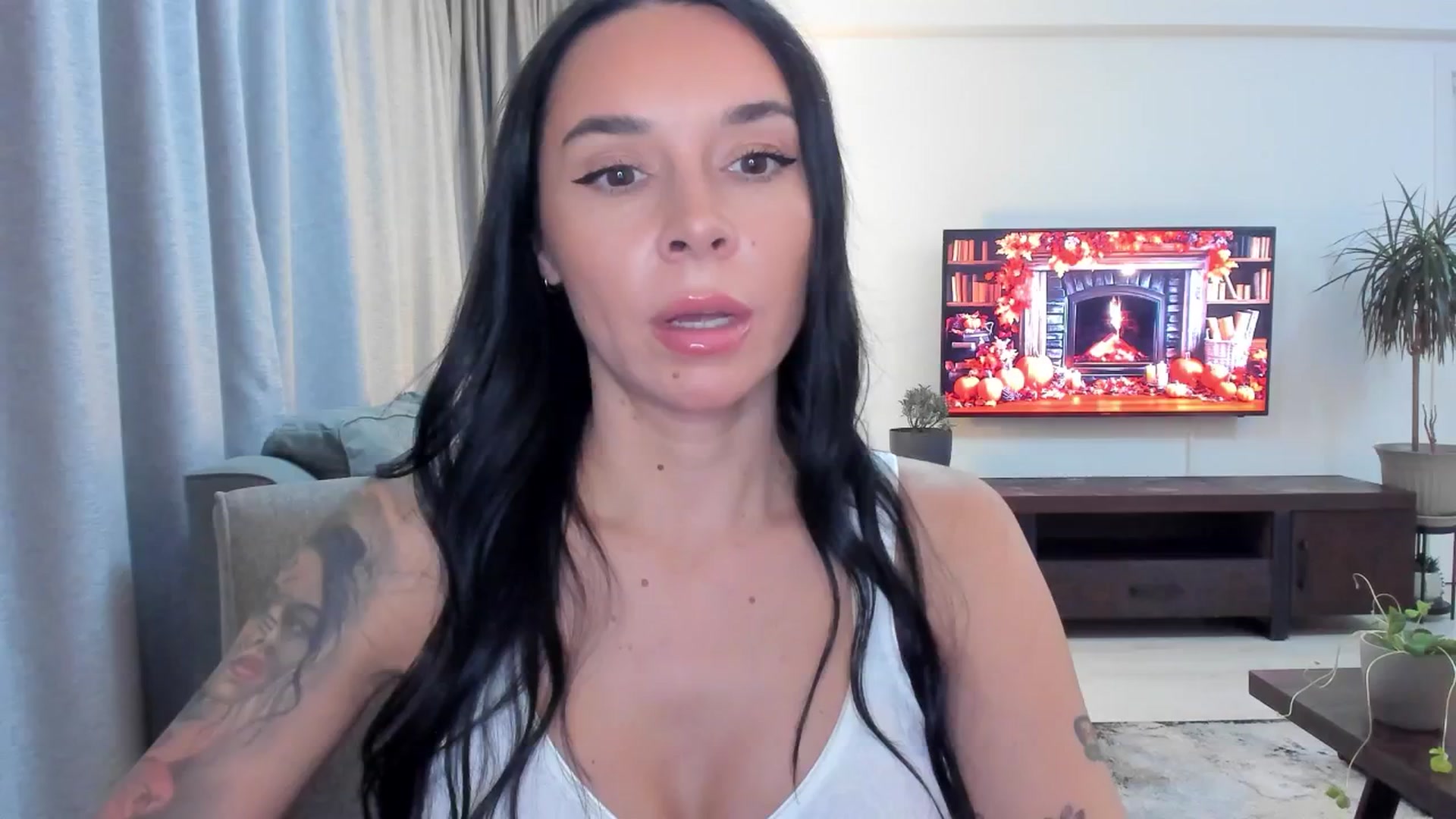 Gallery image thumbnail from beatricebae's myfreecams stream on, 11/20/2025, 15:47 image 5 of 20