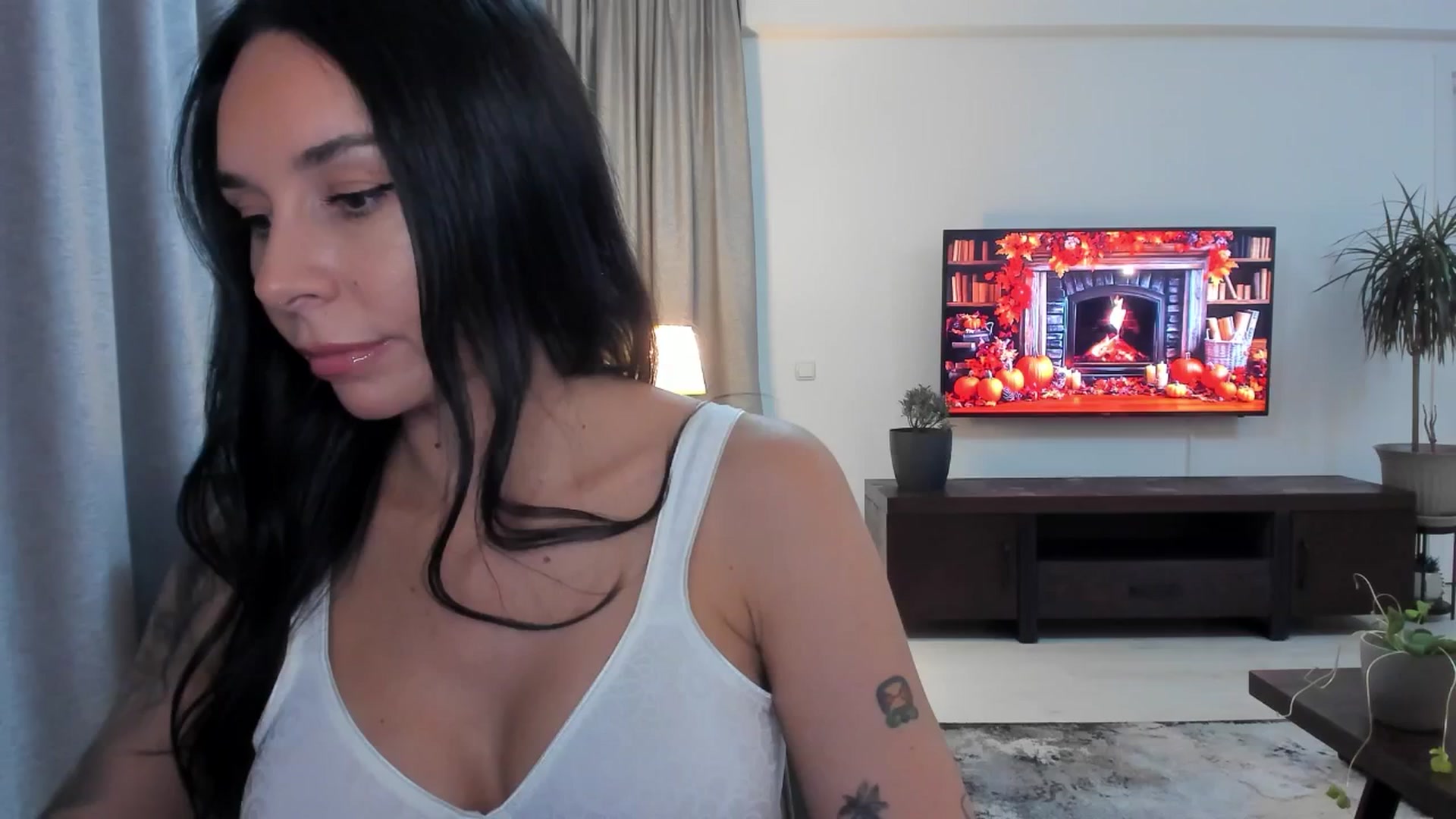 Gallery image thumbnail from beatricebae's myfreecams stream on, 11/20/2025, 15:47 image 2 of 20
