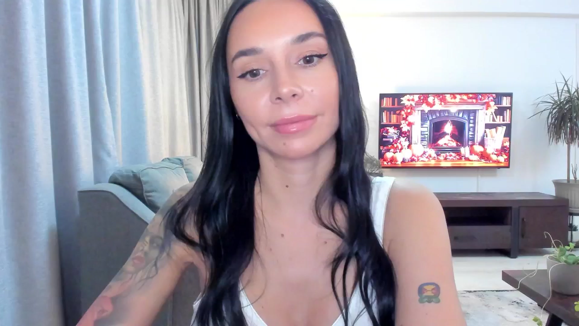 Gallery image thumbnail from beatricebae's myfreecams stream on, 11/20/2025, 15:47 image 11 of 20