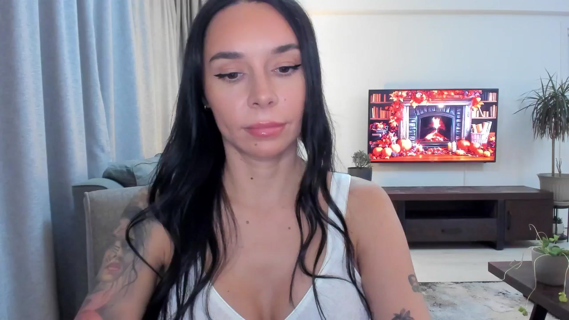 Gallery image thumbnail from beatricebae's myfreecams stream on, 11/20/2025, 15:47 image 3 of 20