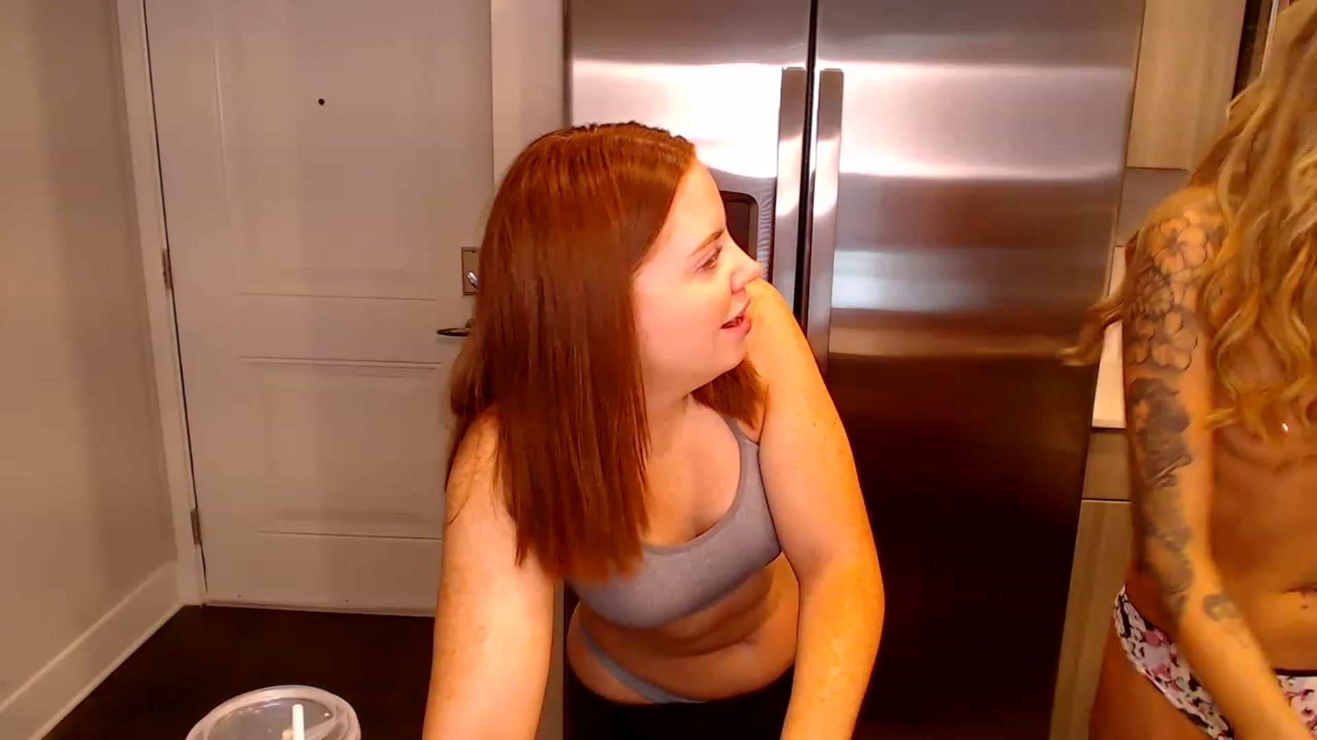 Gallery image thumbnail from bebered96's myfreecams stream on, 12/07/2022, 17:47 image 11 of 20