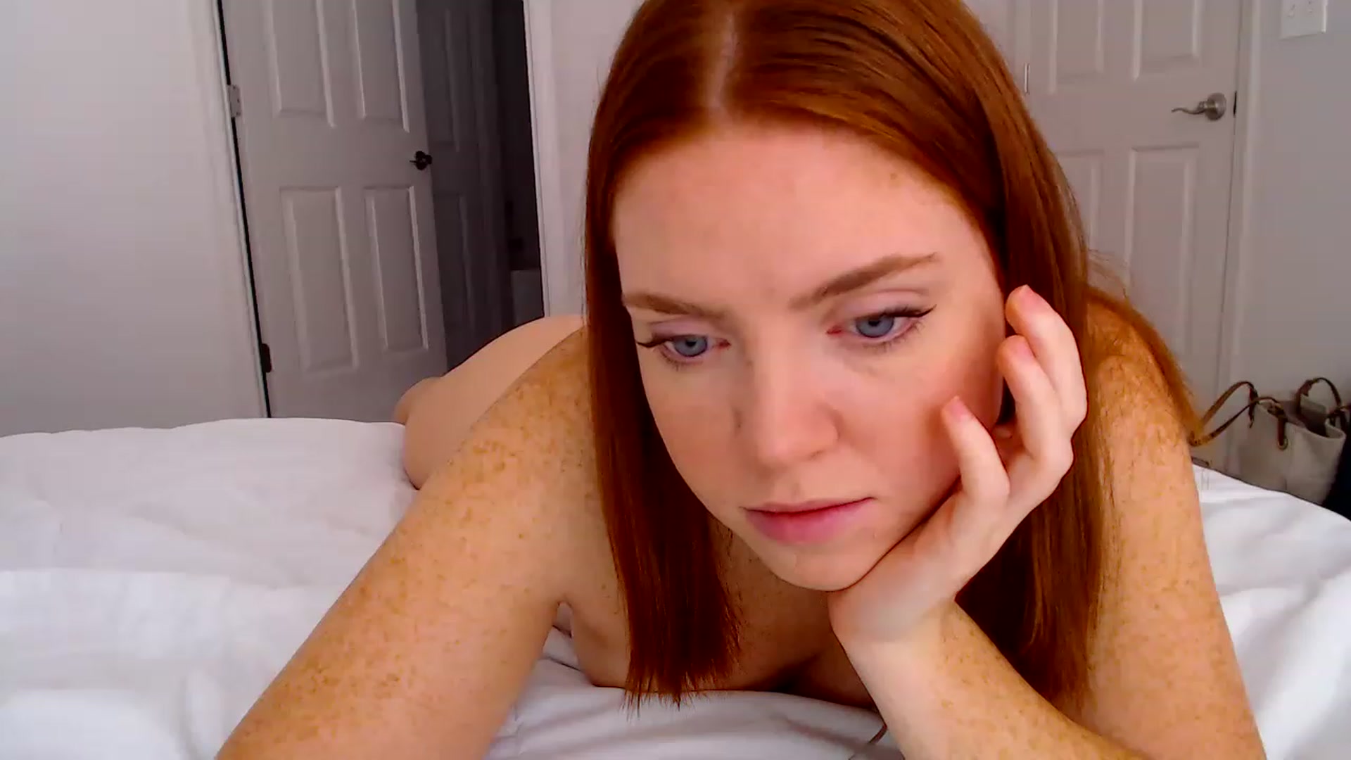 Gallery image thumbnail from bebered96's myfreecams stream on, 12/11/2022, 17:14 image 15 of 20