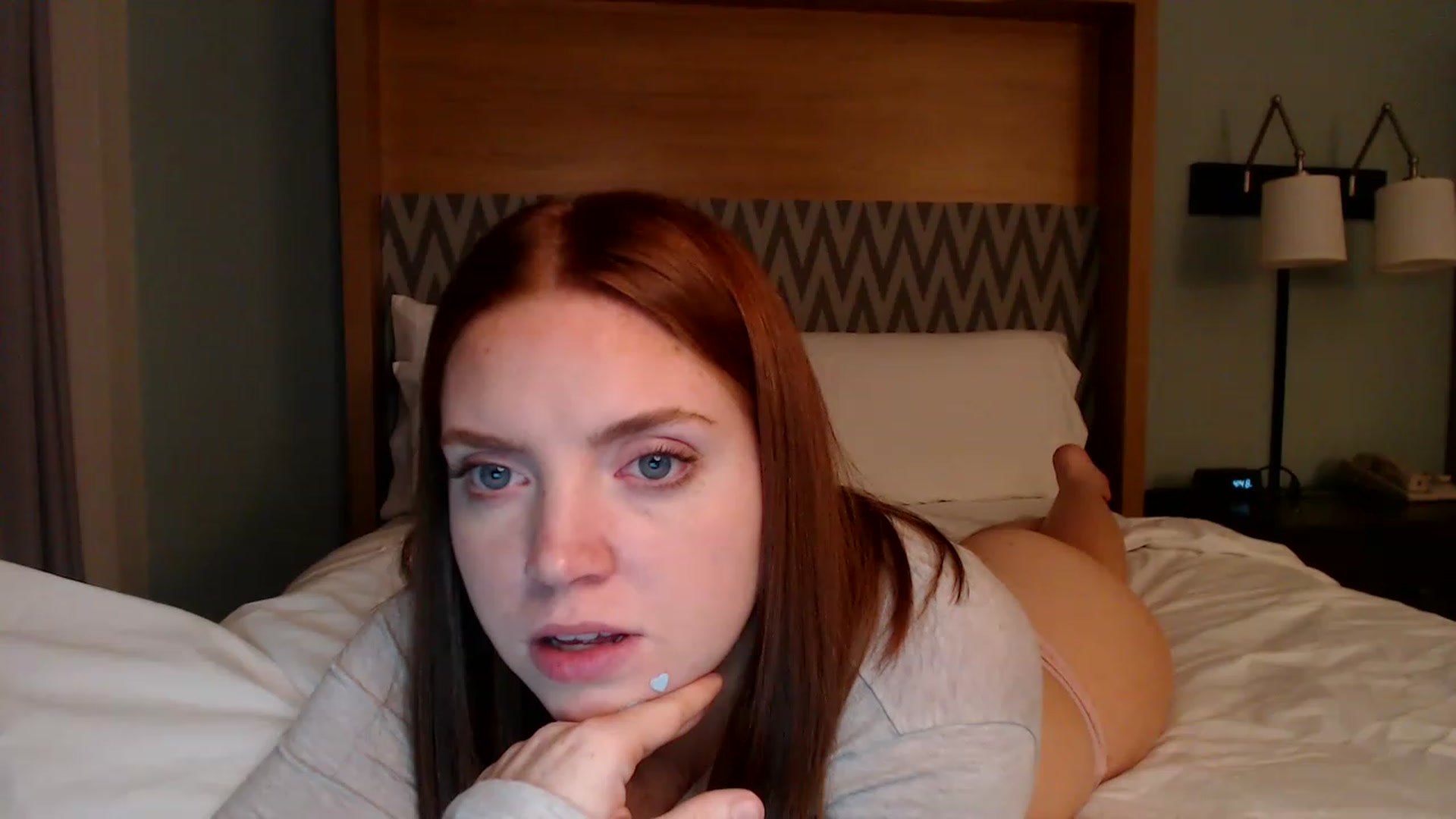 Gallery image thumbnail from bebered96's myfreecams stream on, 12/29/2022, 09:57 image 11 of 20