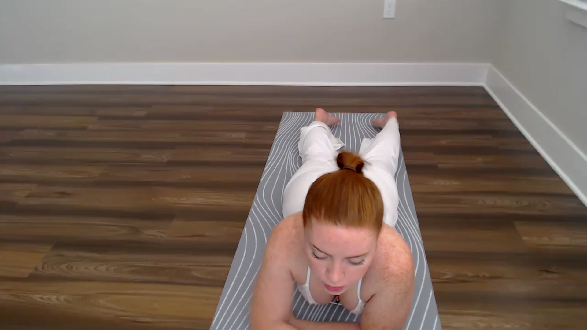 Gallery image thumbnail from bebered96's myfreecams stream on, 03/18/2023, 18:59 image 8 of 20