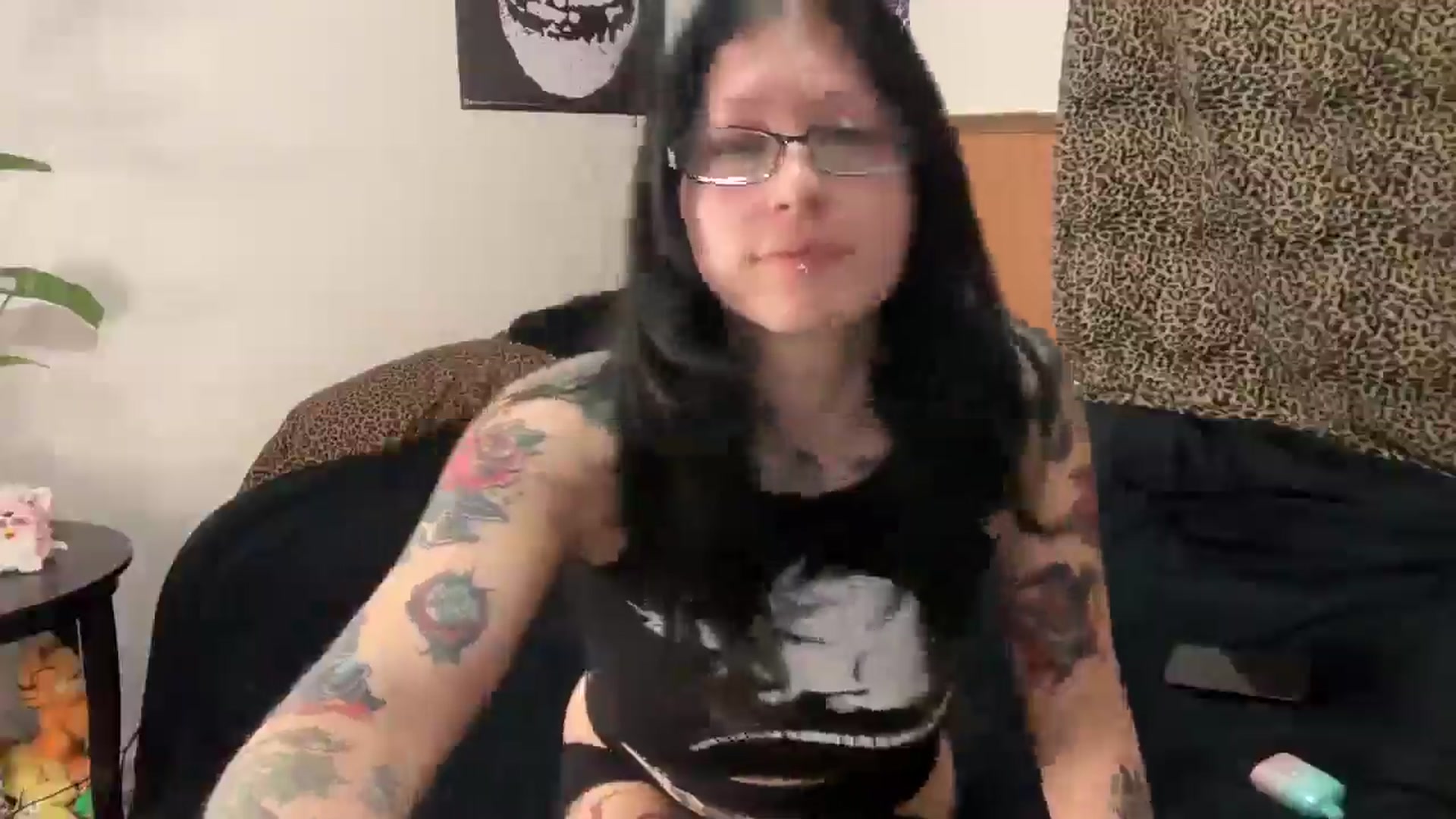 Gallery image thumbnail from bec69's myfreecams stream on, 12/22/2025, 19:37 image 15 of 20