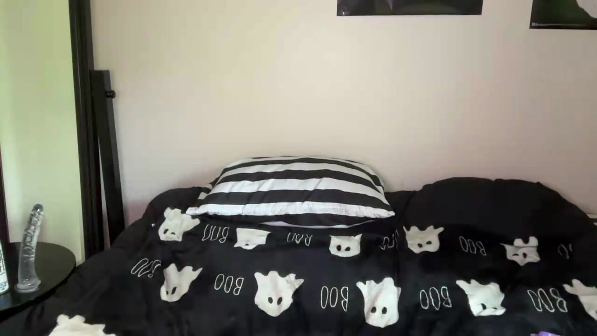Gallery image thumbnail from bec69's myfreecams stream on, 05/15/2026, 20:46 image 7 of 20