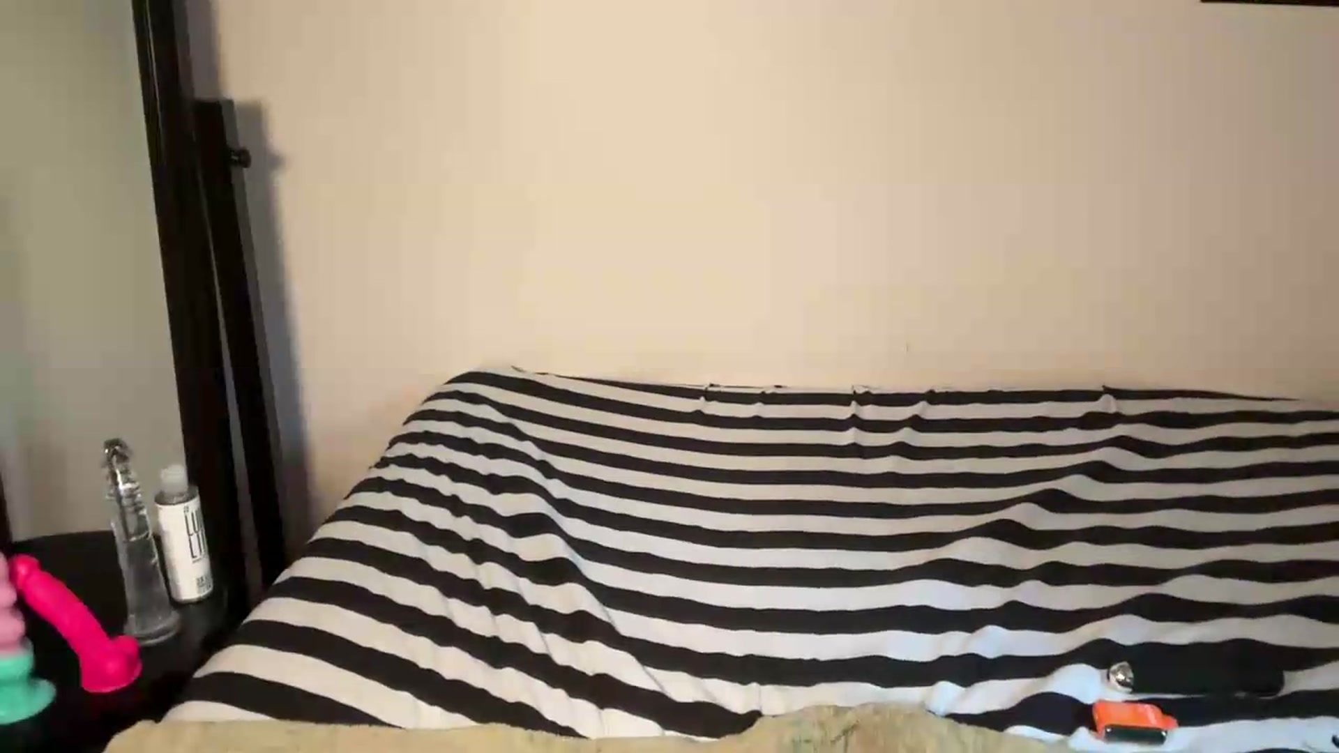 Gallery image thumbnail from bec69's myfreecams stream on, 06/04/2026, 22:51 image 16 of 20