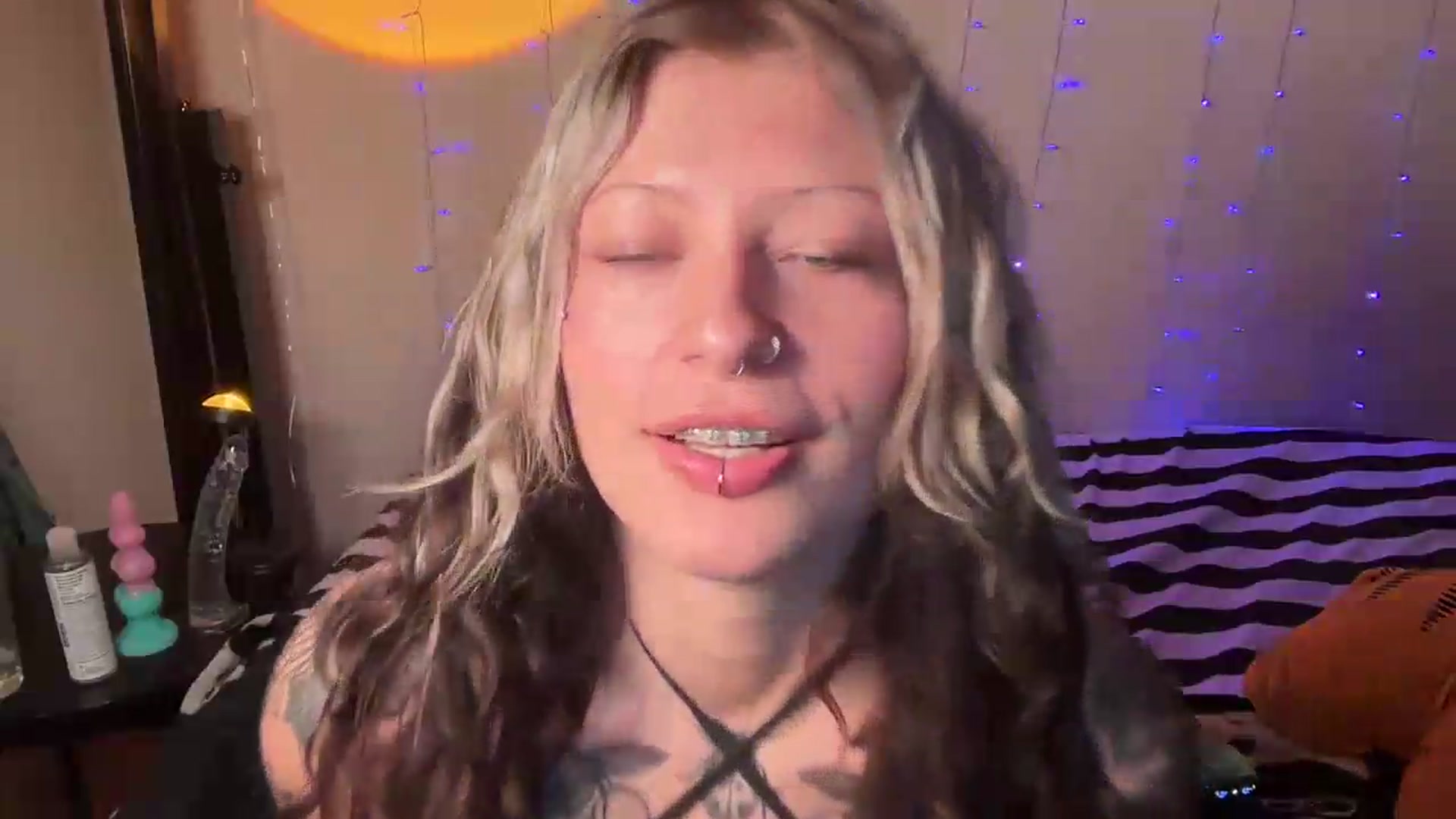 Gallery image thumbnail from bec69's myfreecams stream on, 06/25/2026, 20:27 image 13 of 20