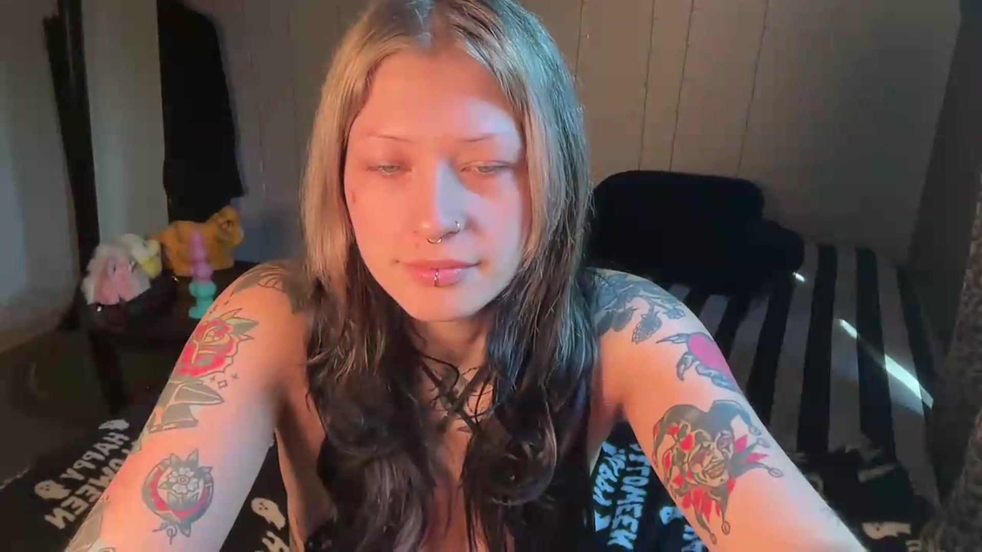 Gallery image thumbnail from bec69's myfreecams stream on, 08/07/2026, 17:16 image 17 of 20