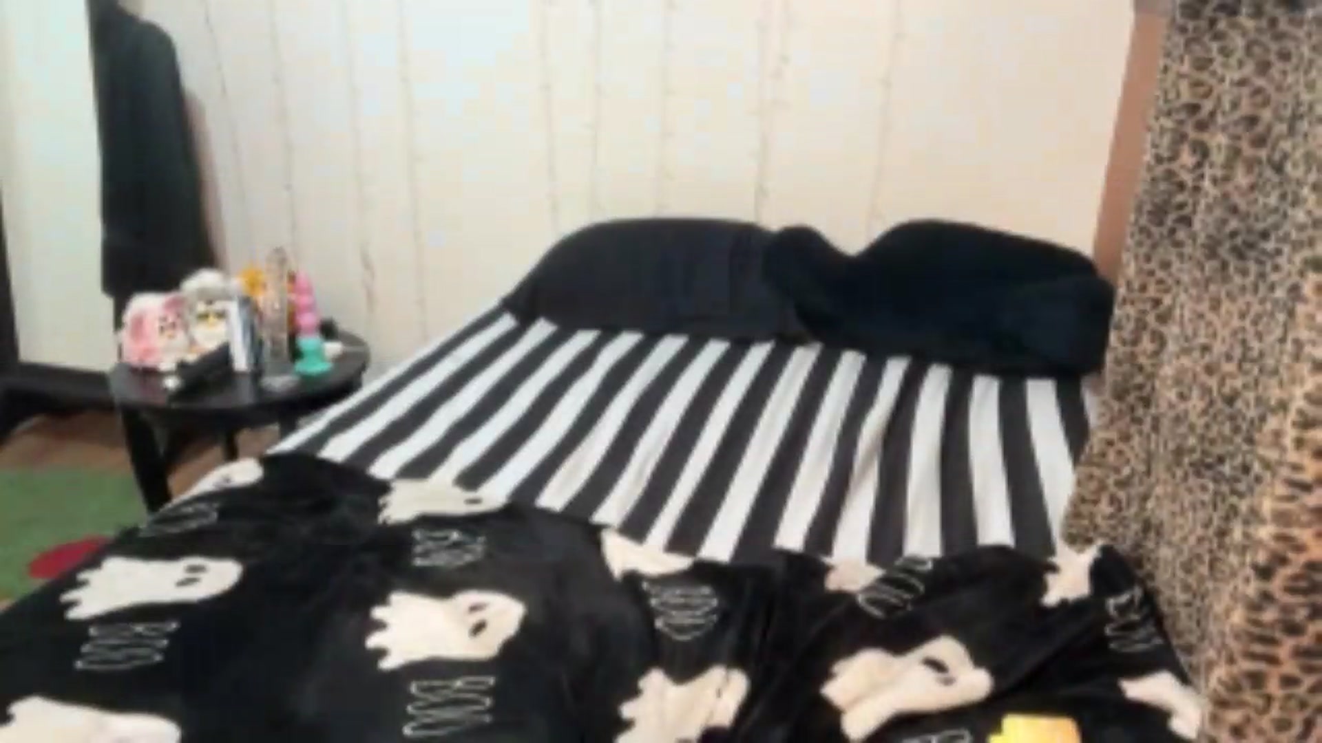 Gallery image thumbnail from bec69's myfreecams stream on, 08/12/2026, 01:09 image 3 of 20