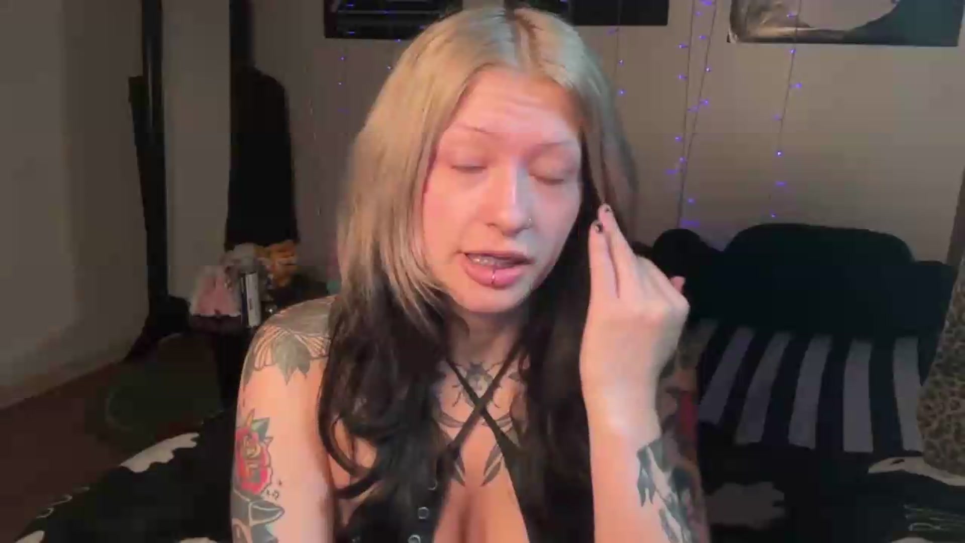 Gallery image thumbnail from bec69's myfreecams stream on, 08/13/2026, 16:12 image 16 of 20