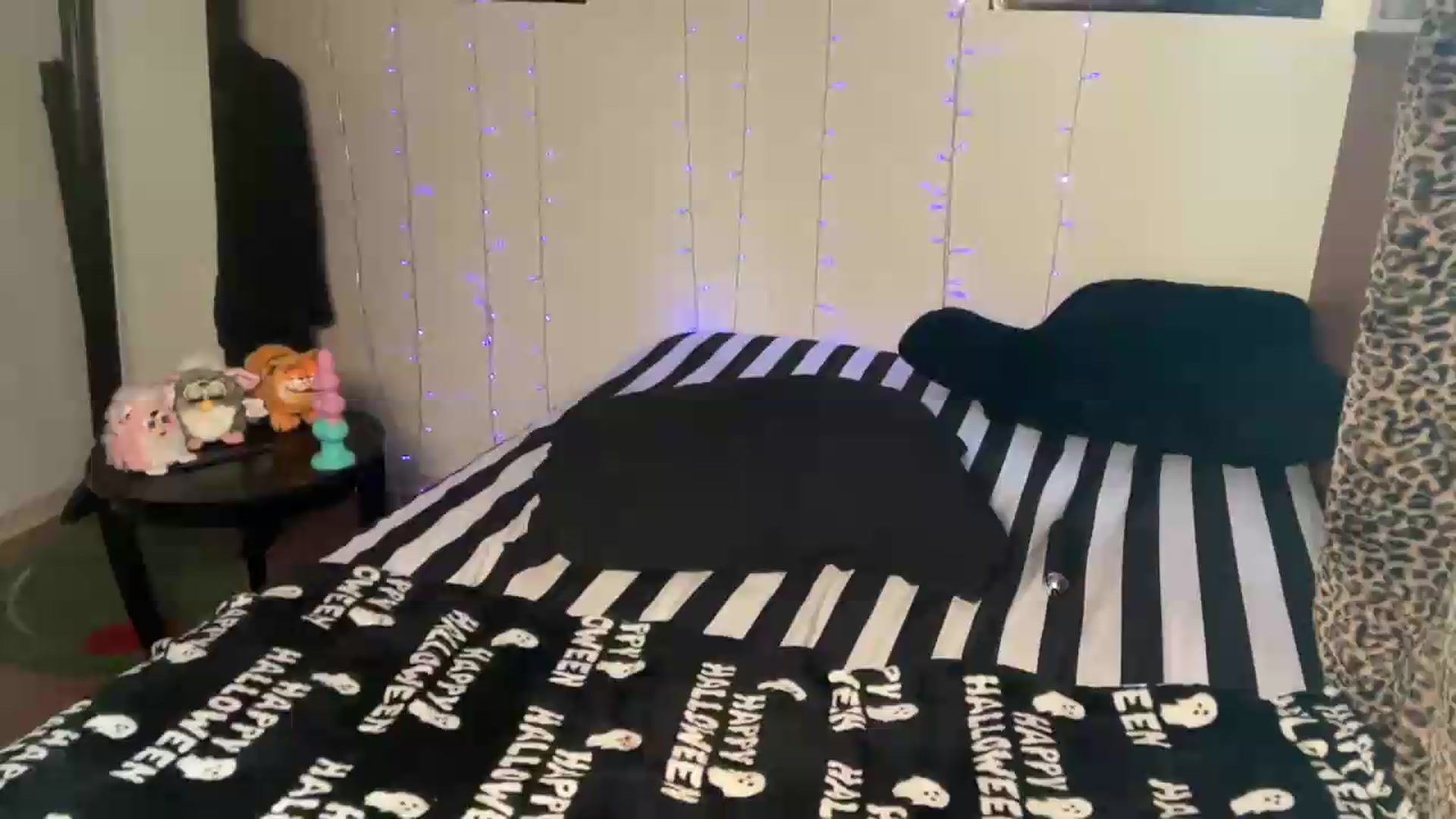 Gallery image thumbnail from bec69's myfreecams stream on, 08/15/2026, 19:51 image 1 of 20