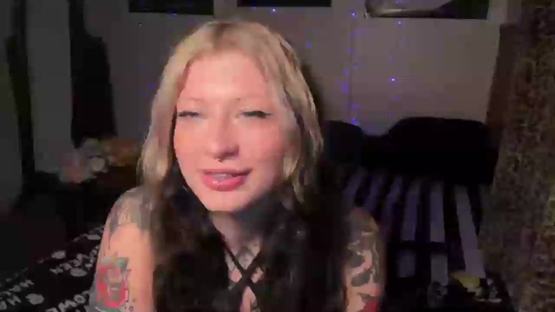 Gallery image thumbnail from bec69's myfreecams stream on, 08/16/2026, 07:03 image 19 of 20