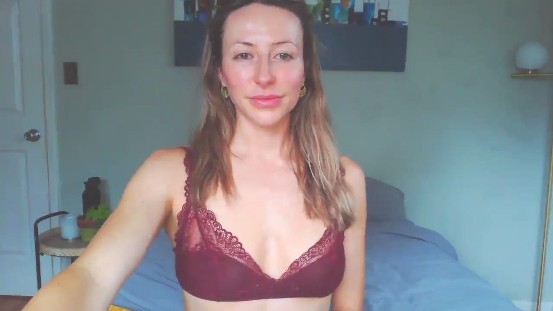 Gallery image thumbnail from bellabaxxxter's myfreecams stream on, 11/19/2024, 15:51 image 9 of 20