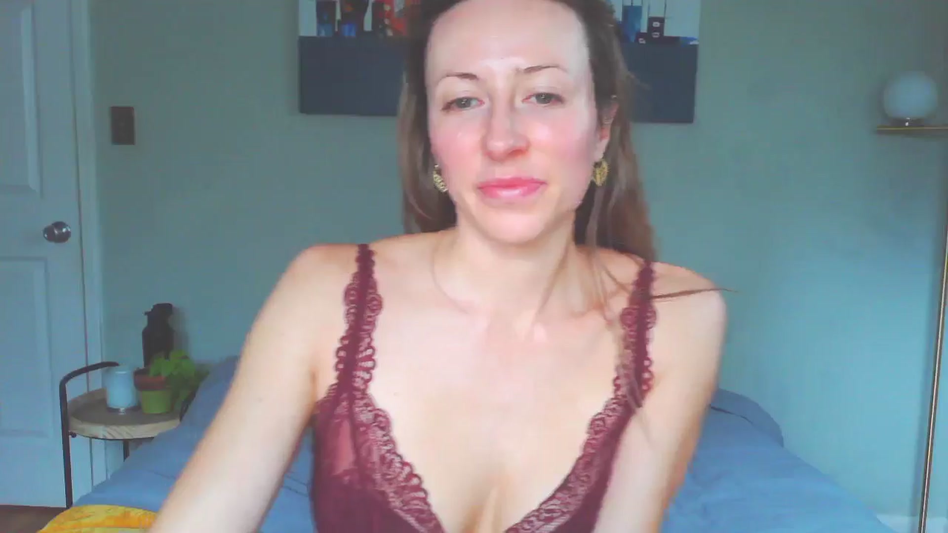 Gallery image thumbnail from bellabaxxxter's myfreecams stream on, 11/19/2024, 15:51 image 10 of 20