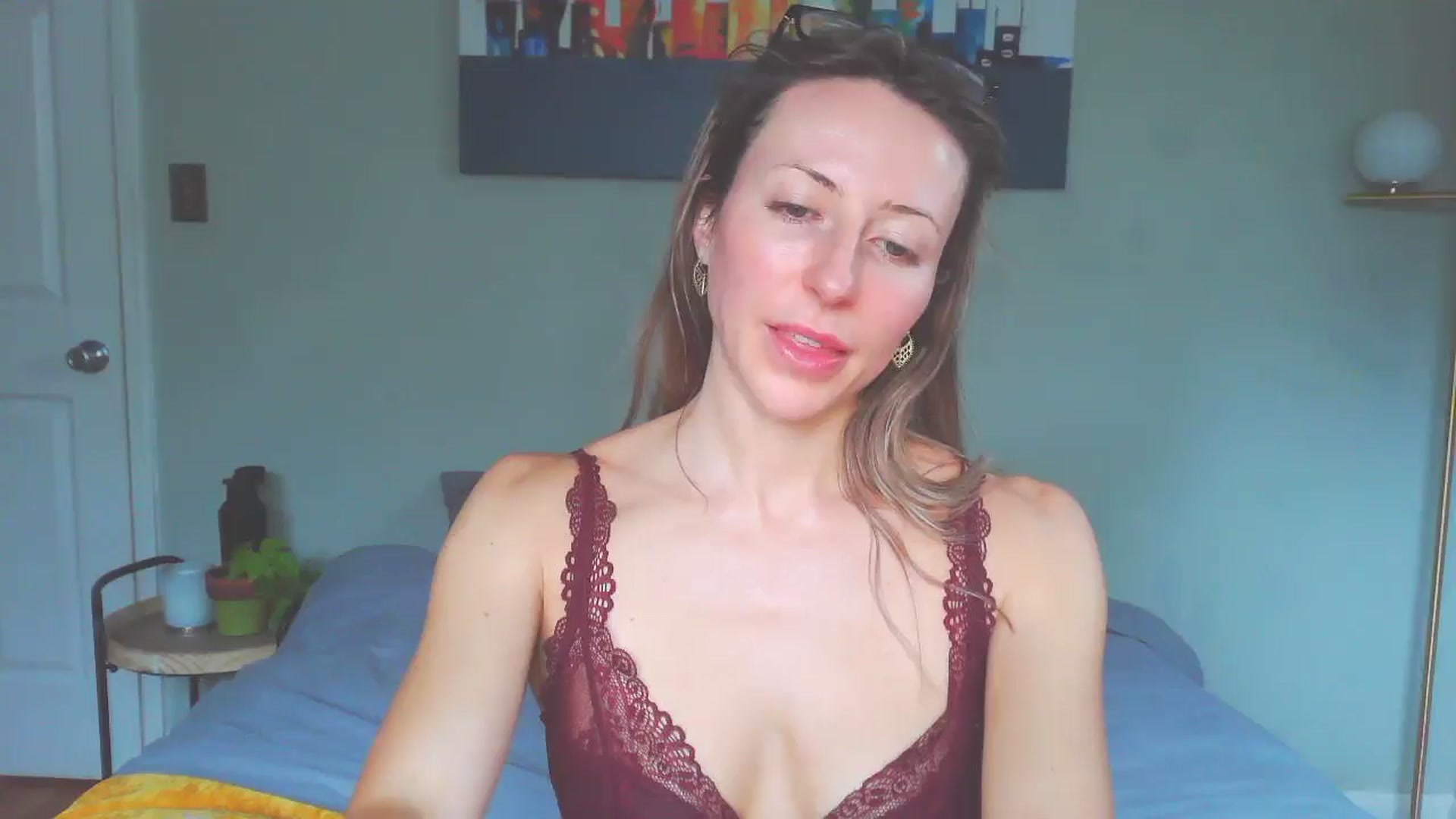 Gallery image thumbnail from bellabaxxxter's myfreecams stream on, 11/19/2024, 15:51 image 12 of 20