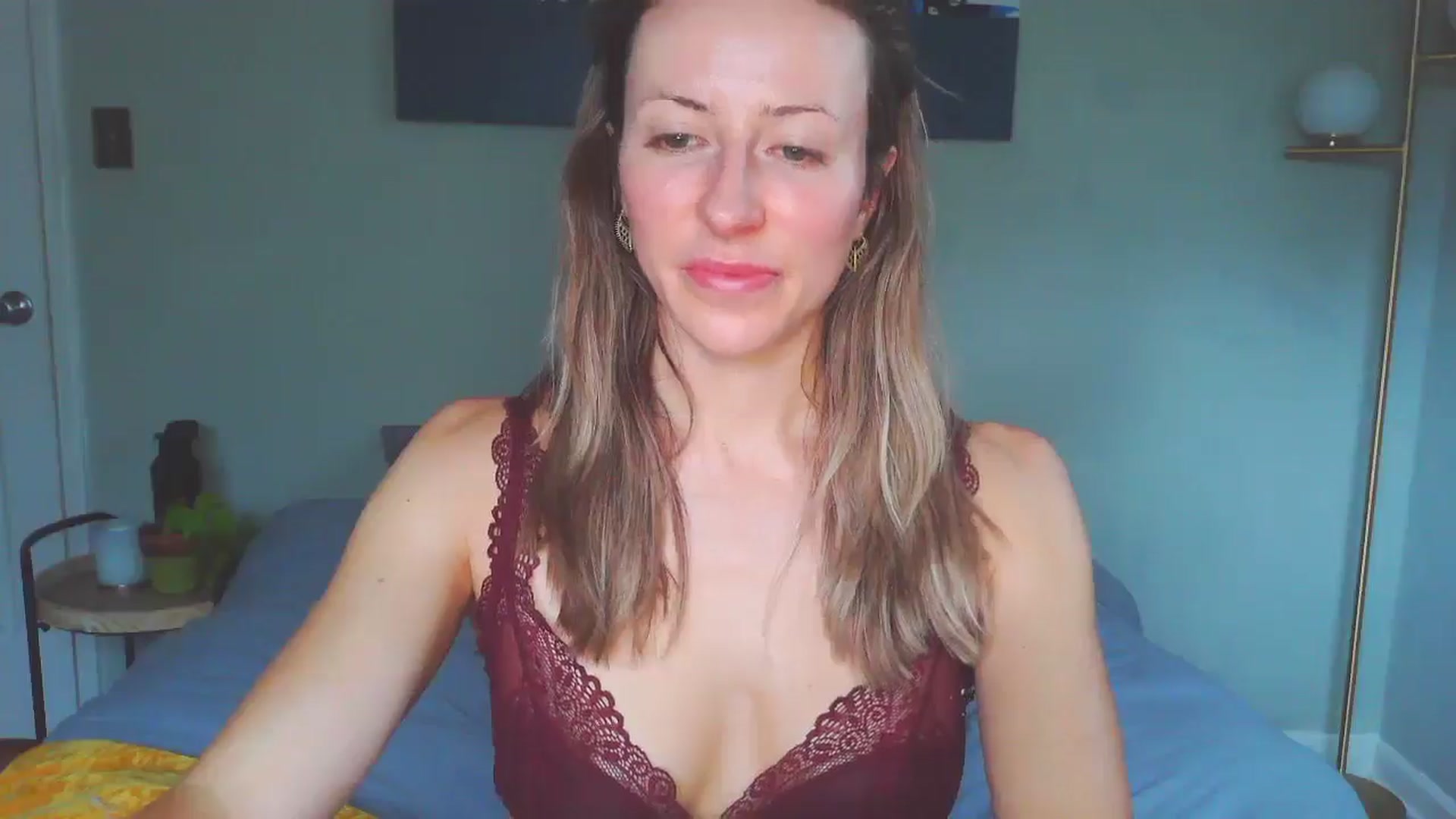 Gallery image thumbnail from bellabaxxxter's myfreecams stream on, 11/19/2024, 16:28 image 19 of 20