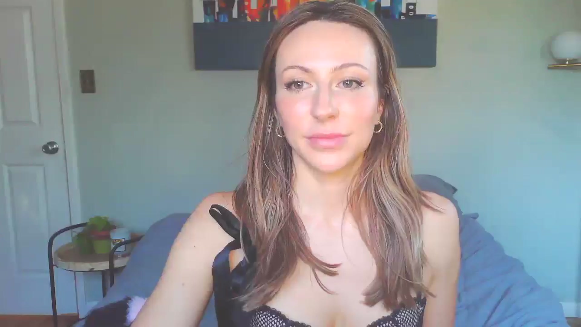 Gallery image thumbnail from bellabaxxxter's myfreecams stream on, 12/13/2024, 20:55 image 16 of 20