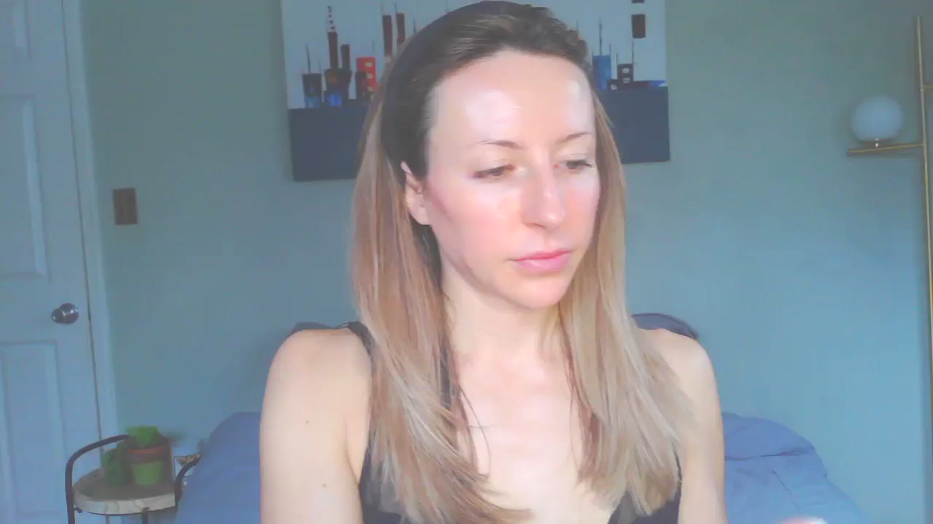 Gallery image thumbnail from bellabaxxxter's myfreecams stream on, 12/15/2024, 16:53 image 1 of 20