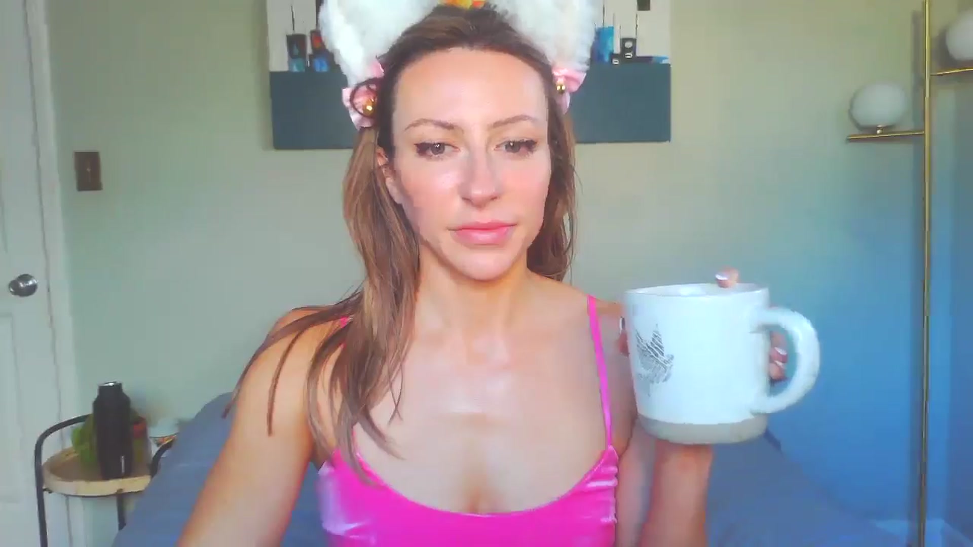 Gallery image thumbnail from bellabaxxxter's myfreecams stream on, 12/17/2024, 15:13 image 11 of 20