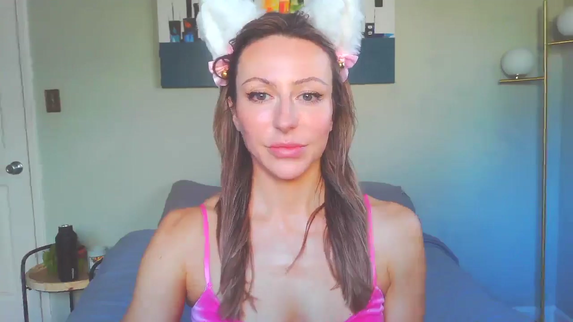 Gallery image thumbnail from bellabaxxxter's myfreecams stream on, 12/17/2024, 15:13 image 4 of 20