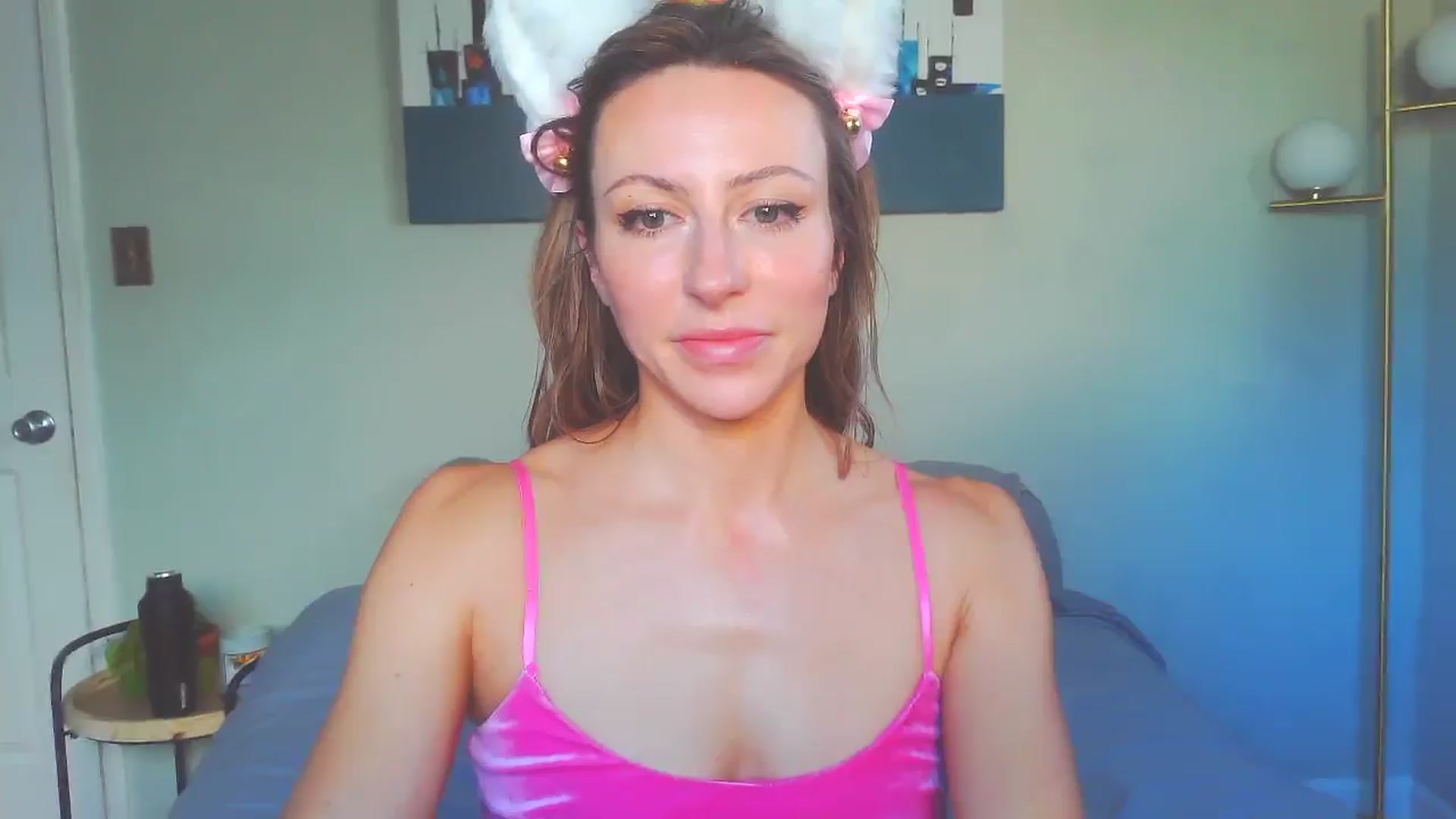 Gallery image thumbnail from bellabaxxxter's myfreecams stream on, 12/17/2024, 15:13 image 19 of 20